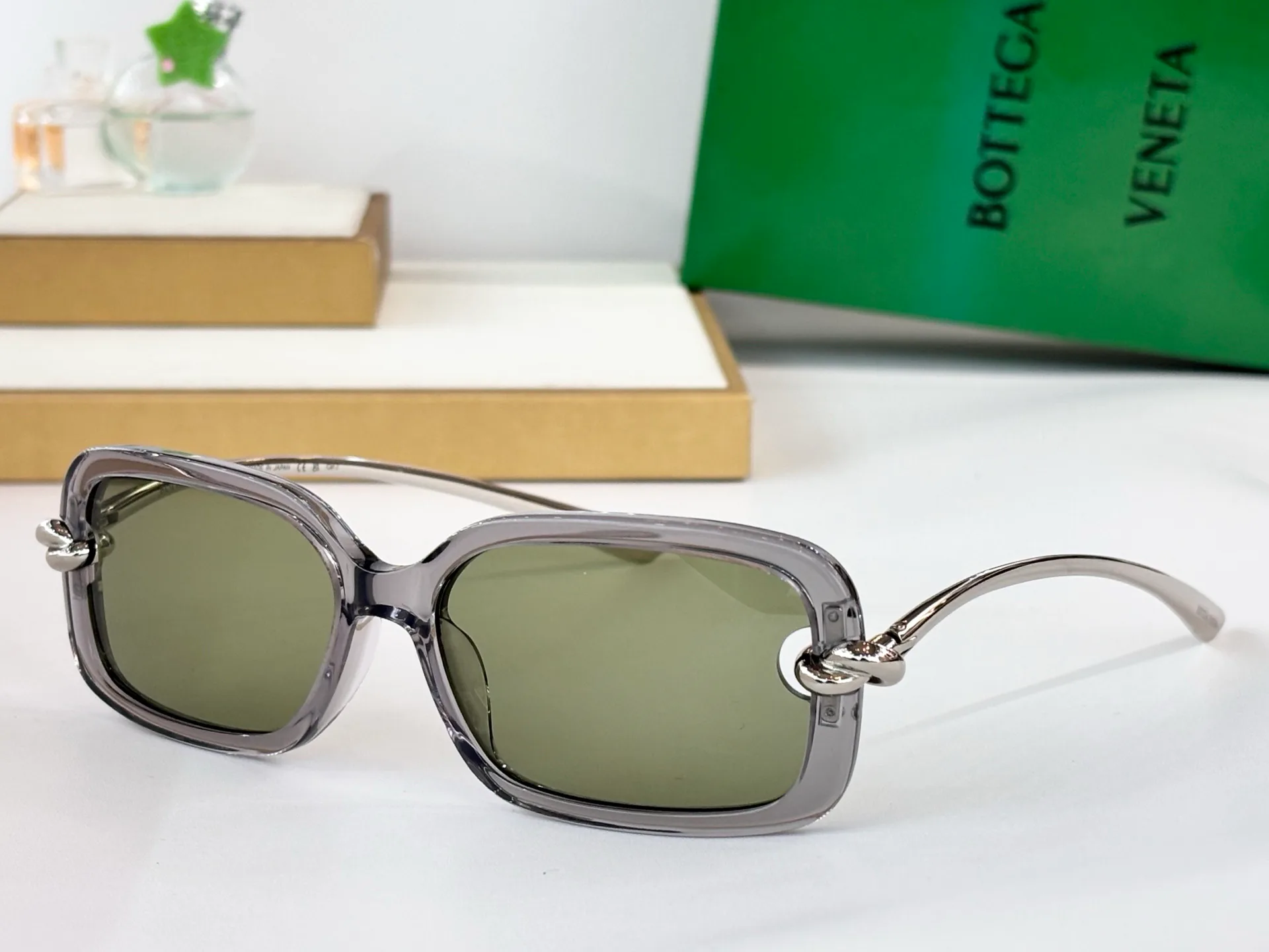 Очки Bottega Veneta 12564454