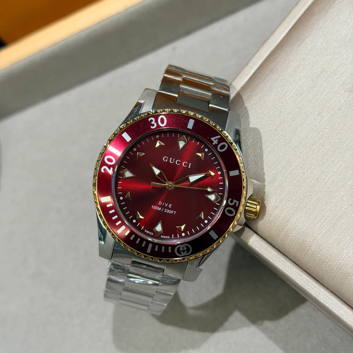 Часы Женские Gucci 17949018