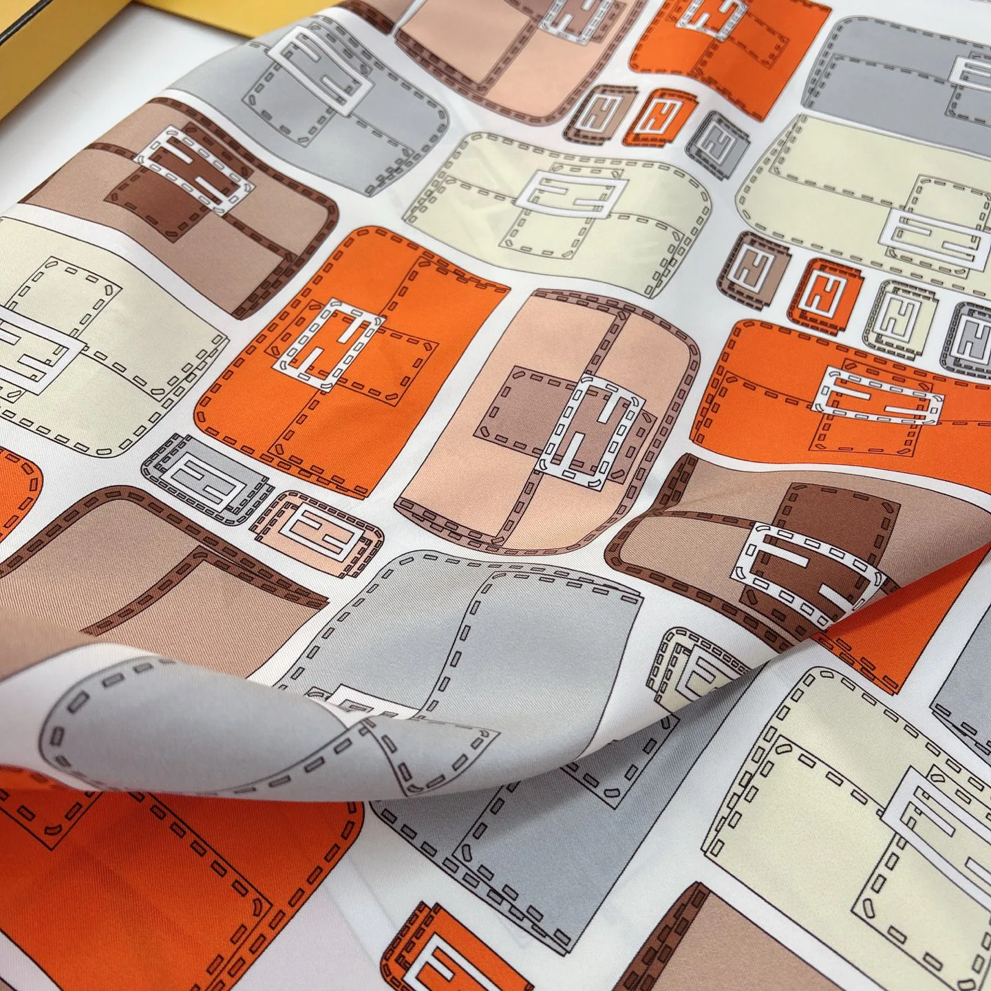 Шарфы Fendi 28102