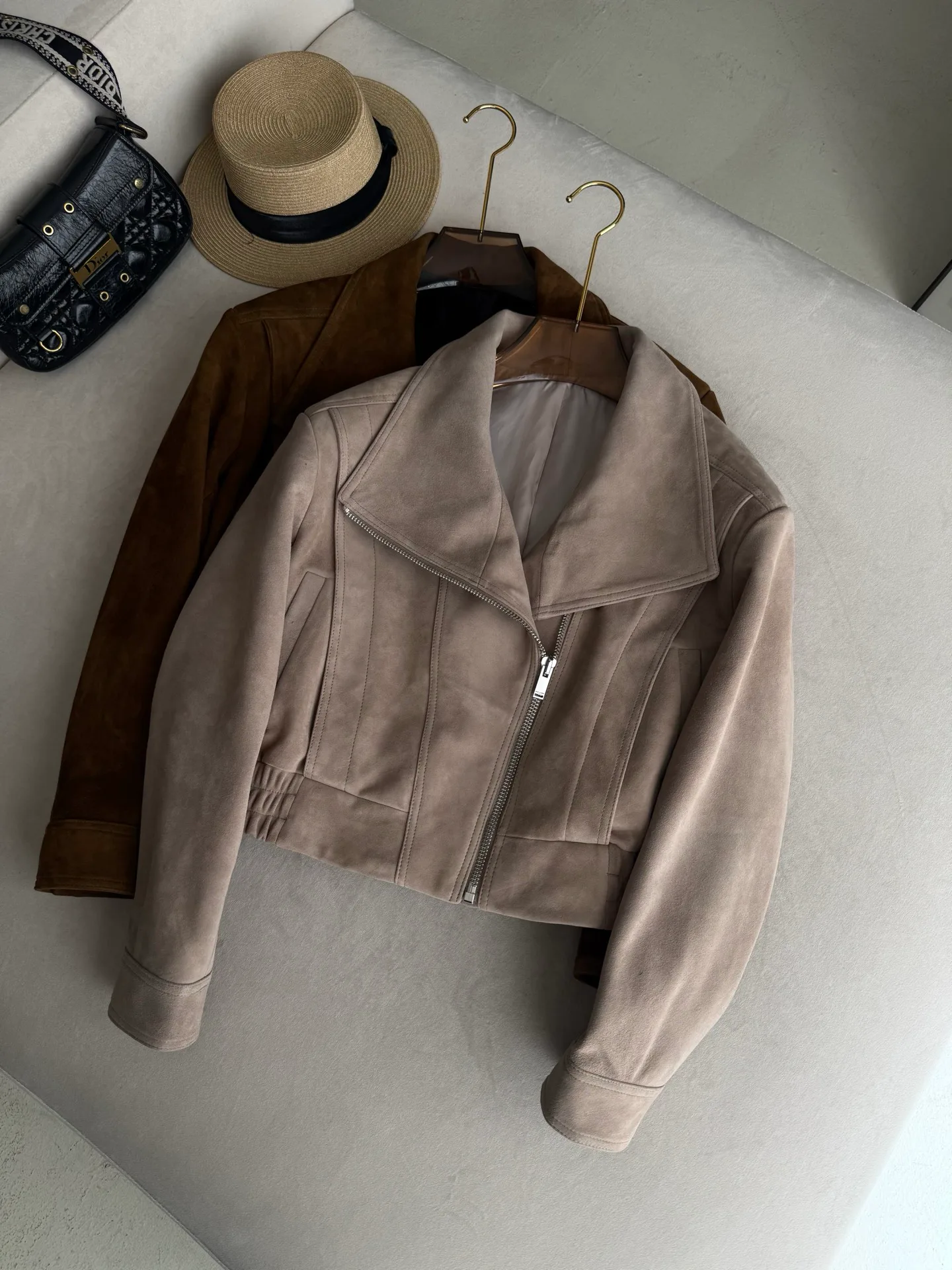 Кожаные Куртки И Дублёнки Женские Saint Laurent 18259827