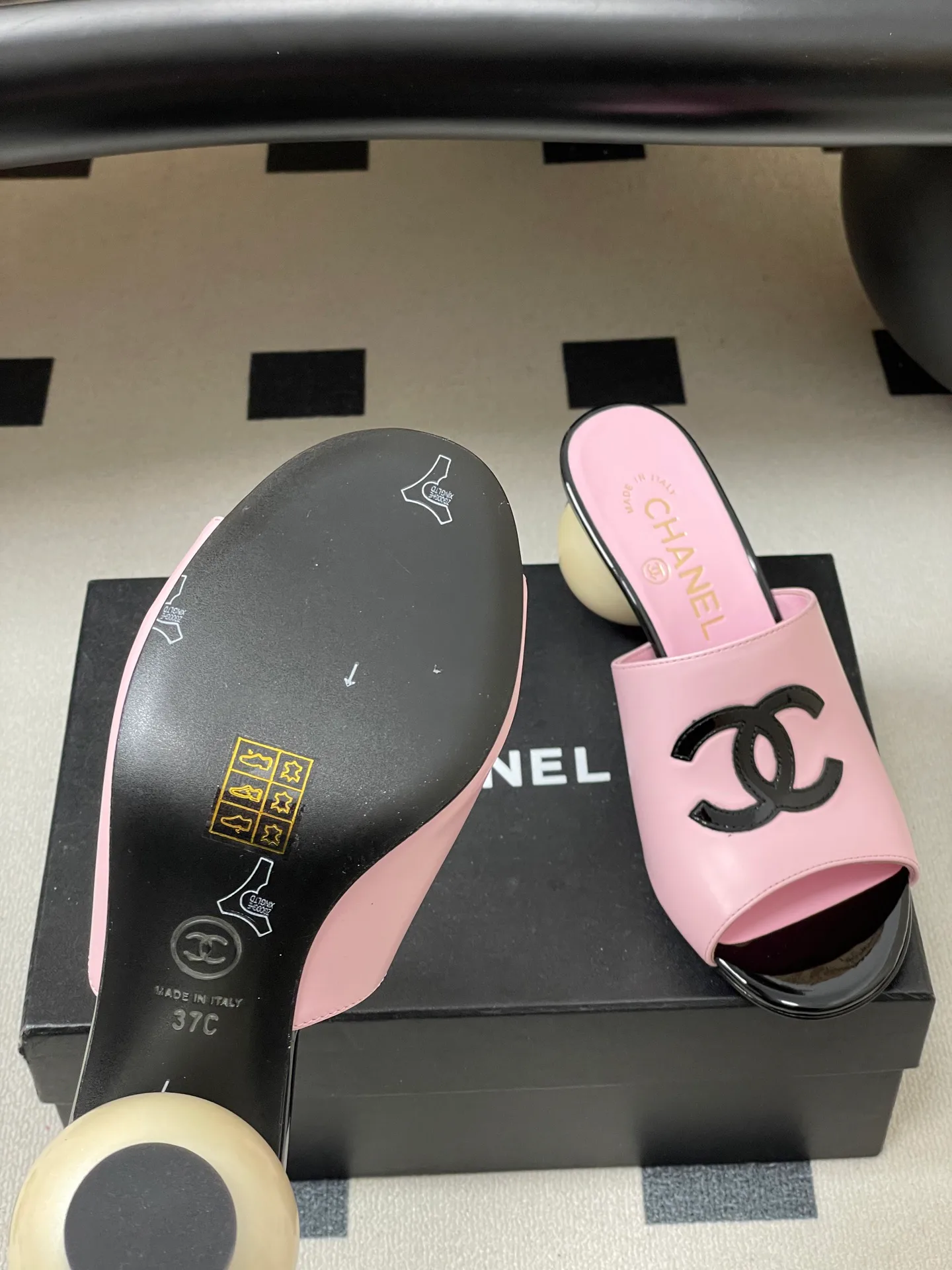 Босоножки Женские Chanel 10993914