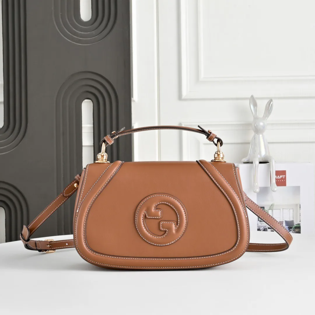 Классические Сумки Женские Gucci 18005153