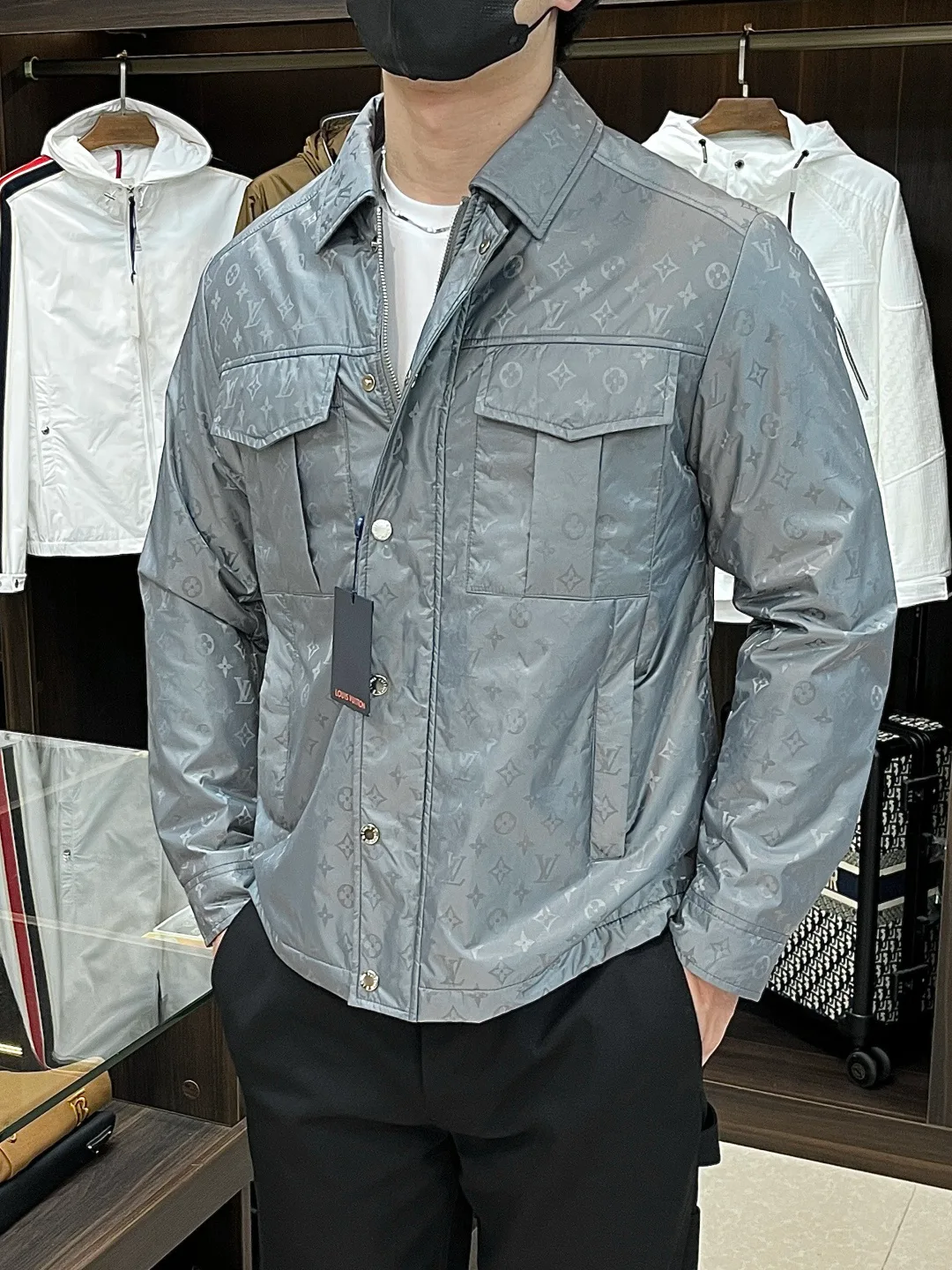 Куртки И Пуховики Мужские Louis Vuitton 6604014