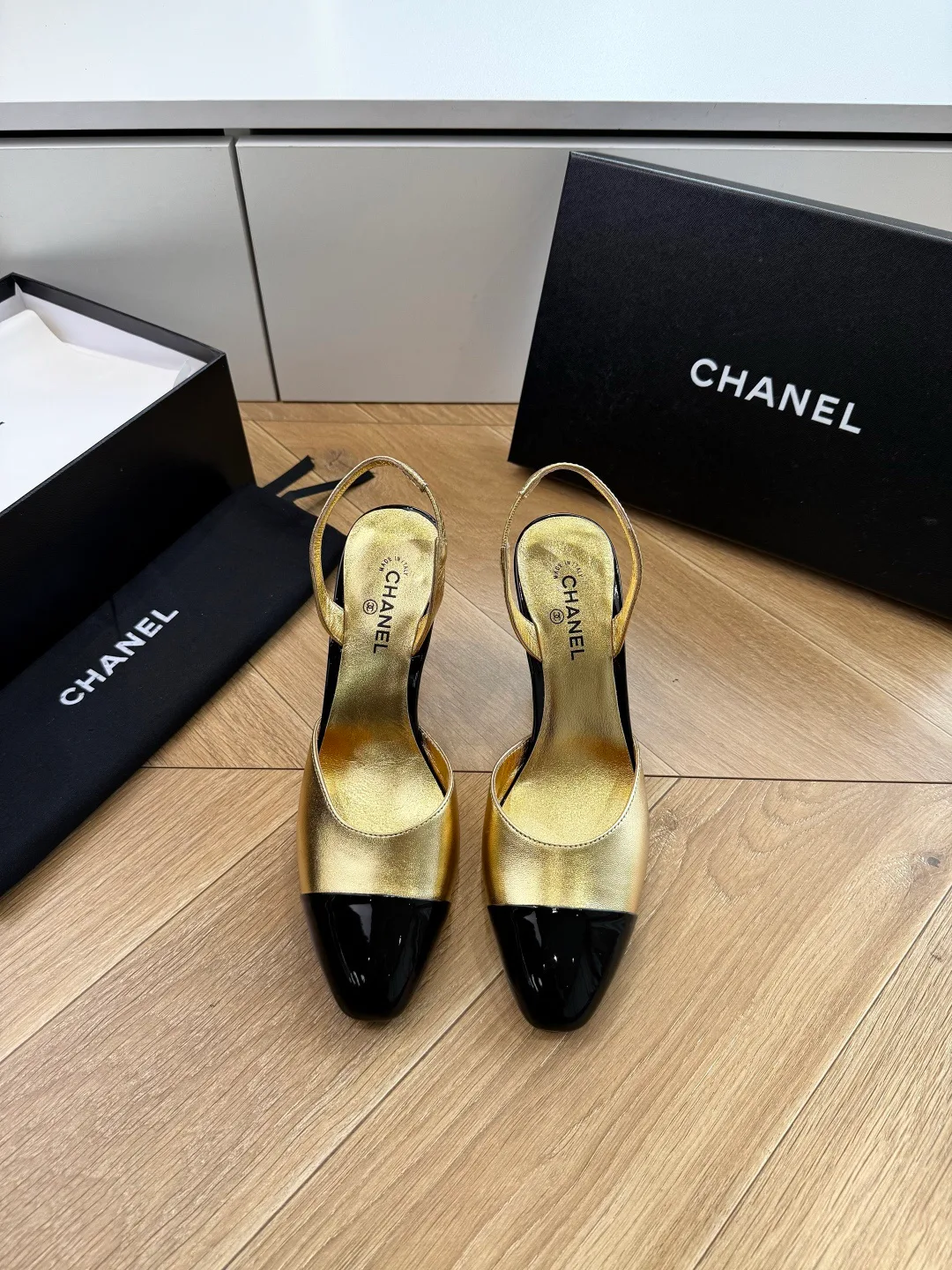 Туфли Женские Chanel 16971907