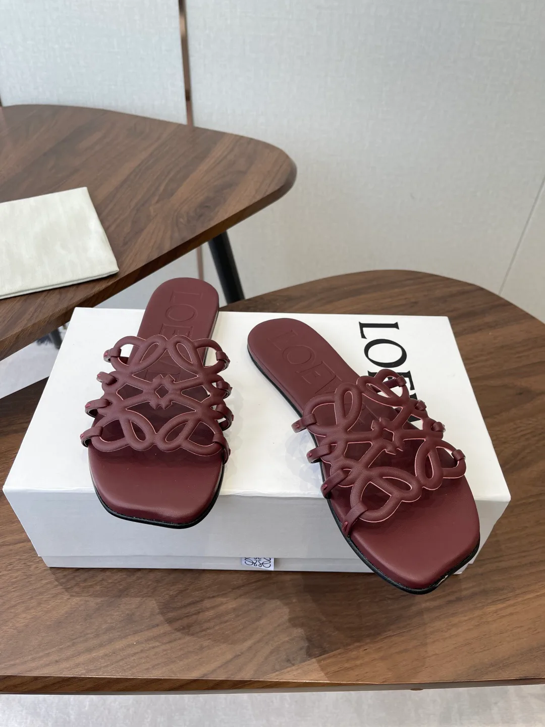 Шлепанцы Женские Loewe 11428019