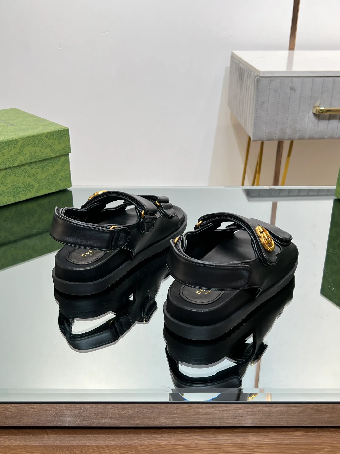 Сандалии Женские Gucci 21086