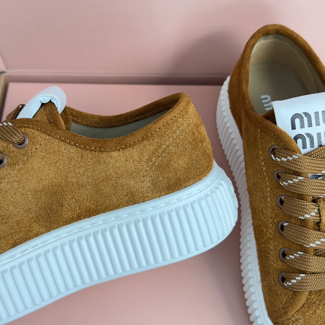 Кроссовки Женские Miu Miu 17950578