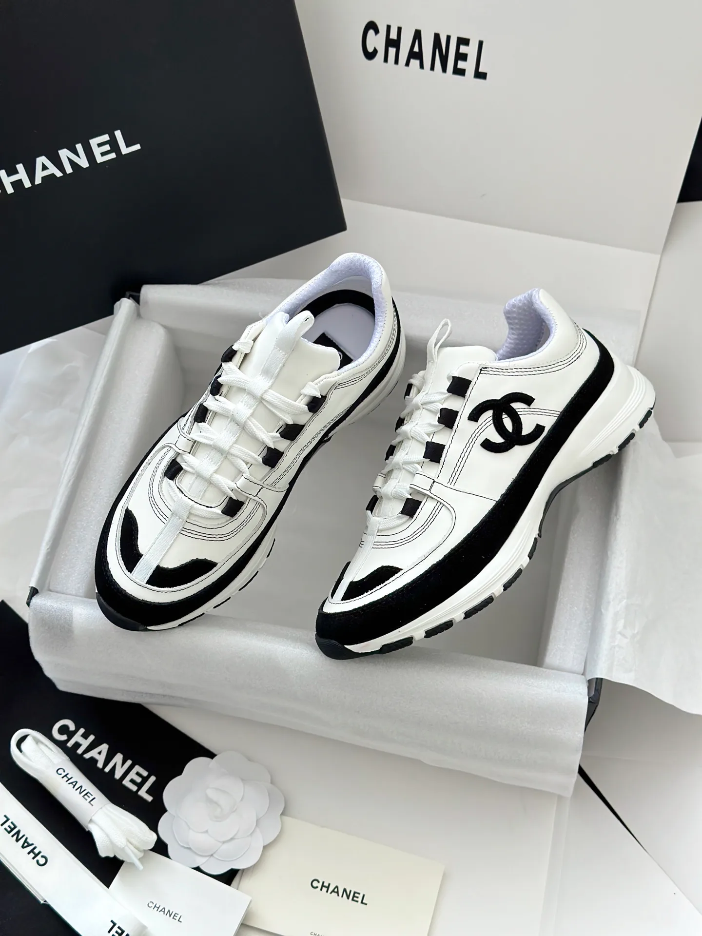 Кроссовки Женские Chanel 11566041