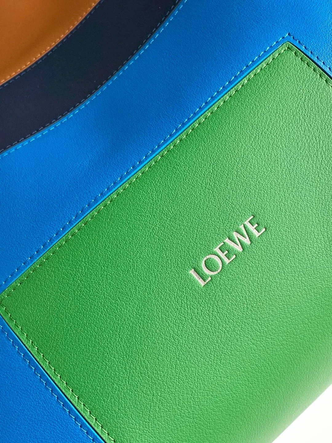 Классические Сумки Женские Loewe 13174354