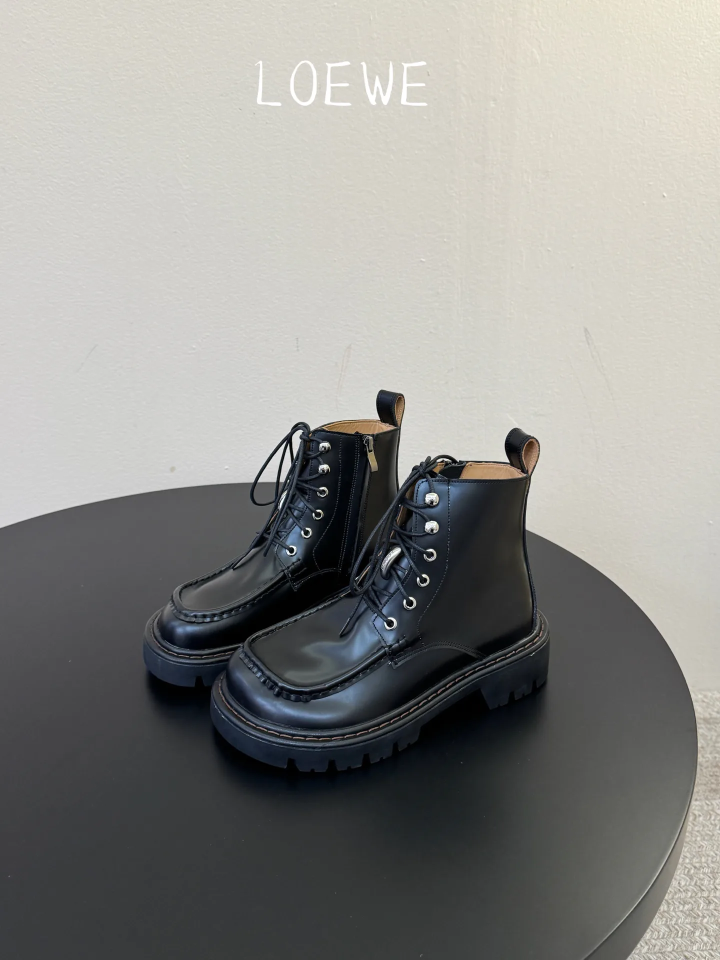 Ботинки Женские Loewe 18738952