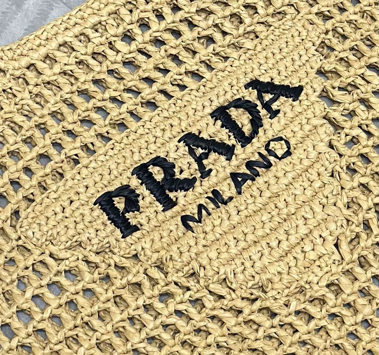 Классические Сумки Женские Prada 11681971