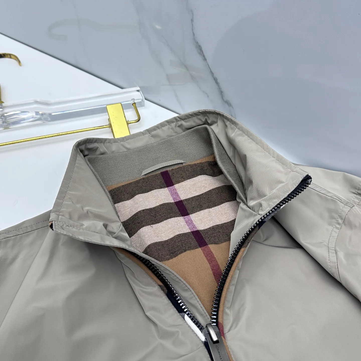 Куртки И Пуховики Мужские Burberry 18246771