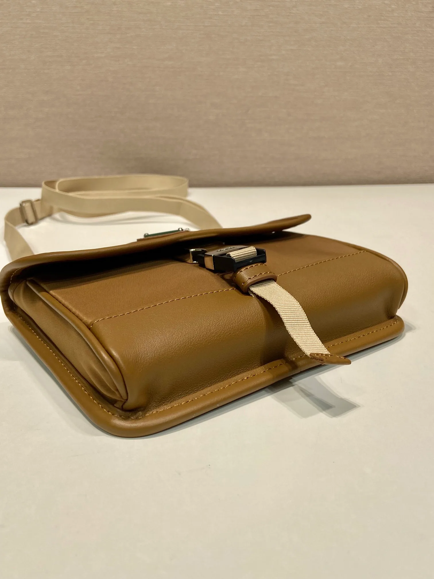 Клатчи Женские Prada 13346058