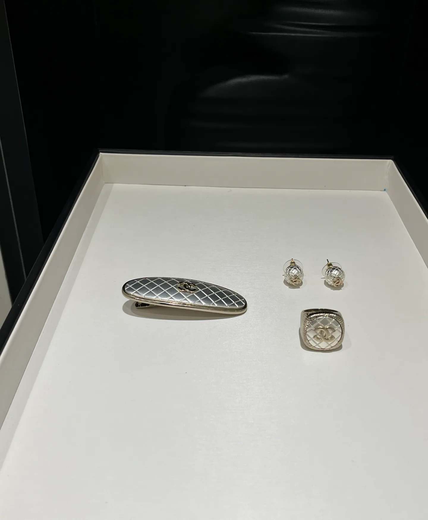 Бижутерия Chanel 17728612