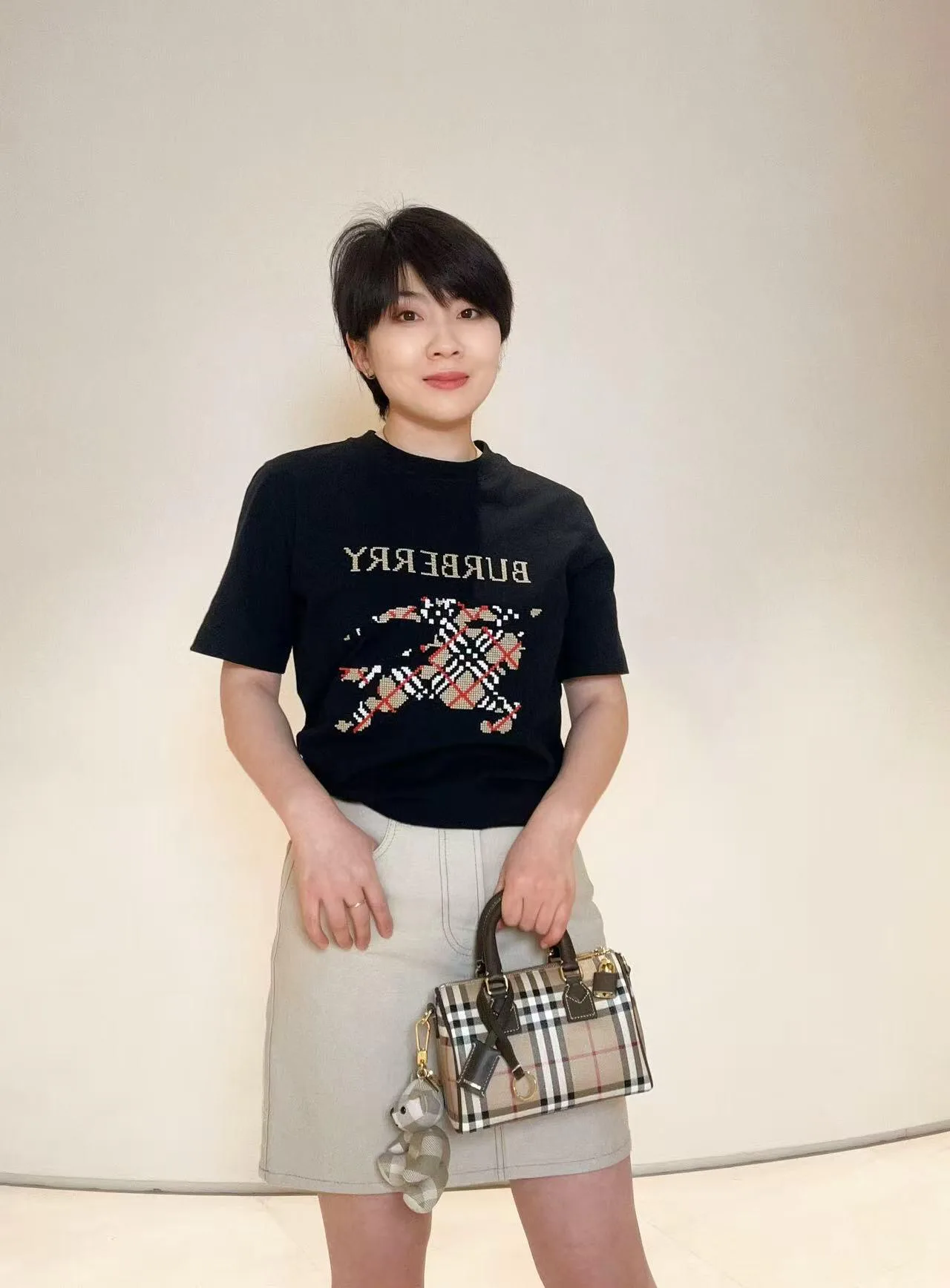 Футболки Женские Burberry 34915