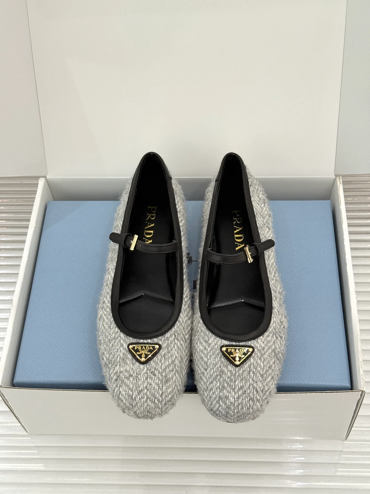 Туфли Женские Prada 18449791