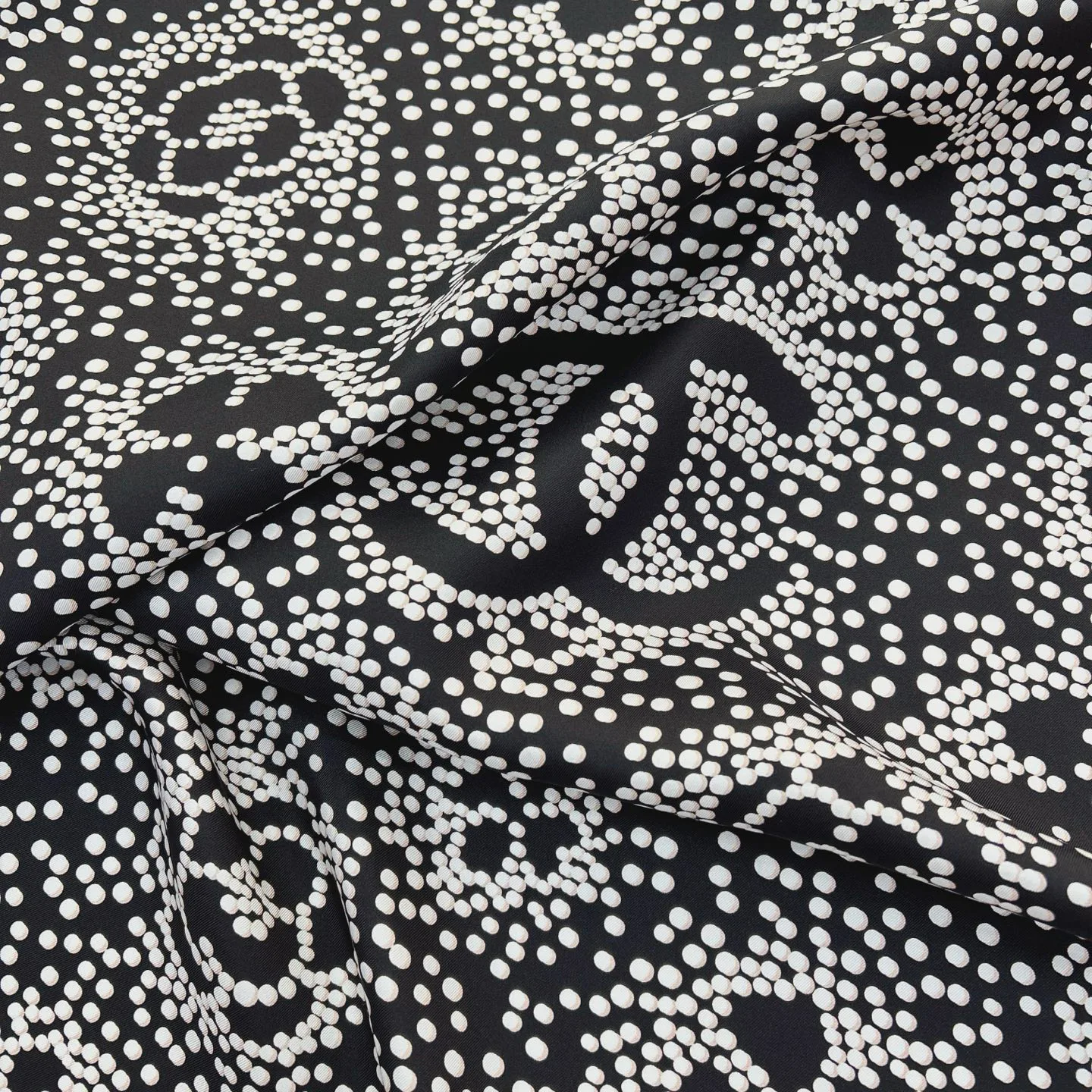 Шарфы Chanel 25332