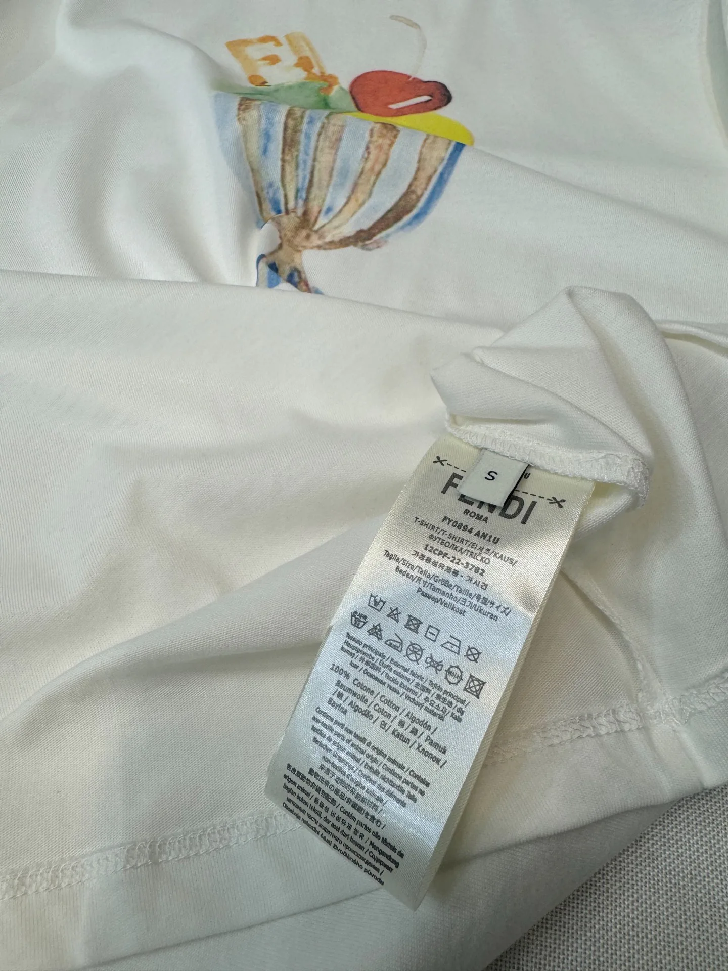 Футболки Женские Fendi 13350305