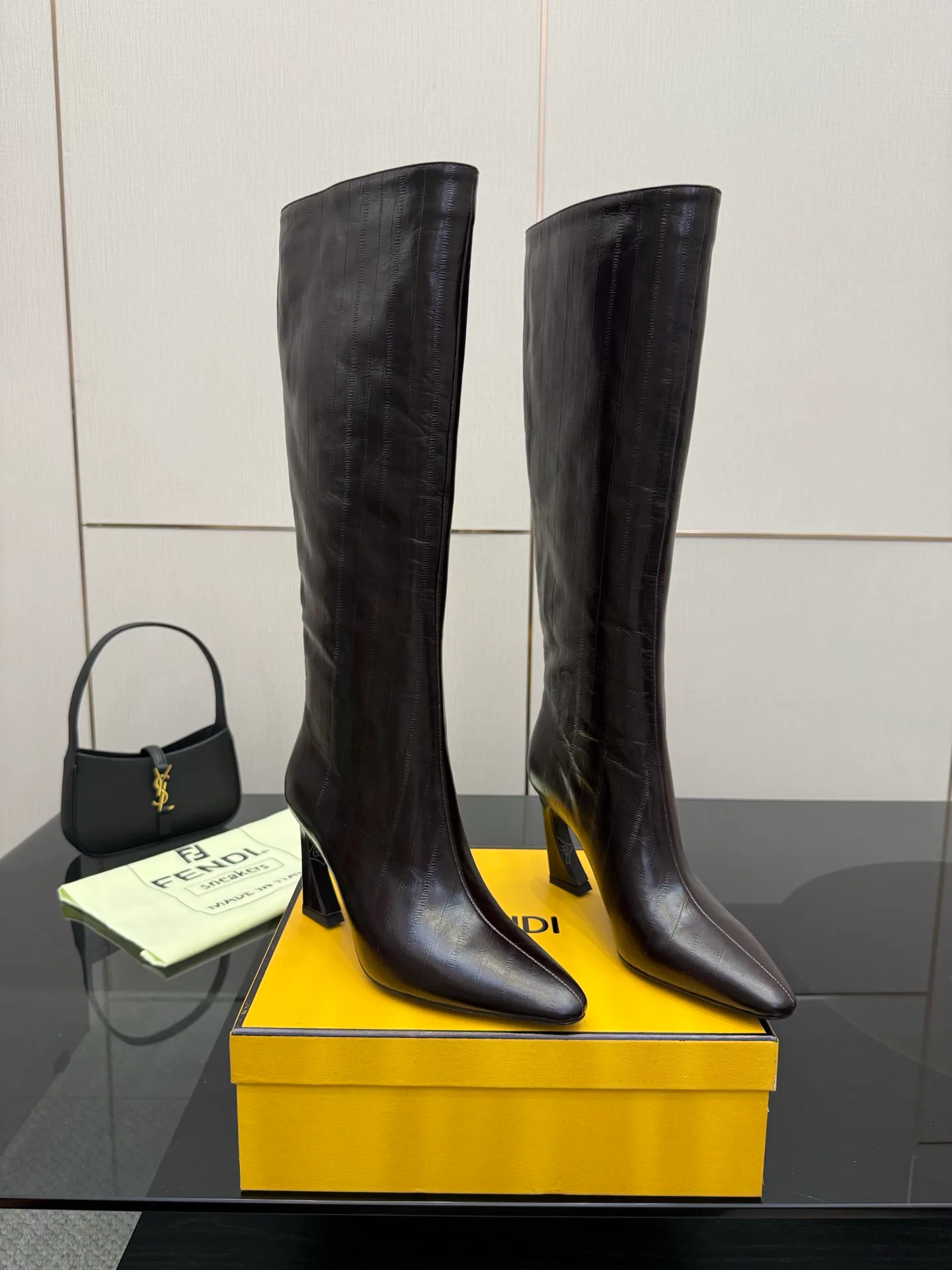 Сапоги Женские Fendi 116603