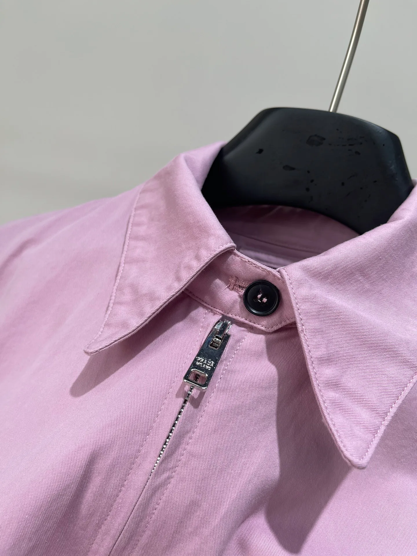 Куртки И Пуховики Мужские Prada 11209389