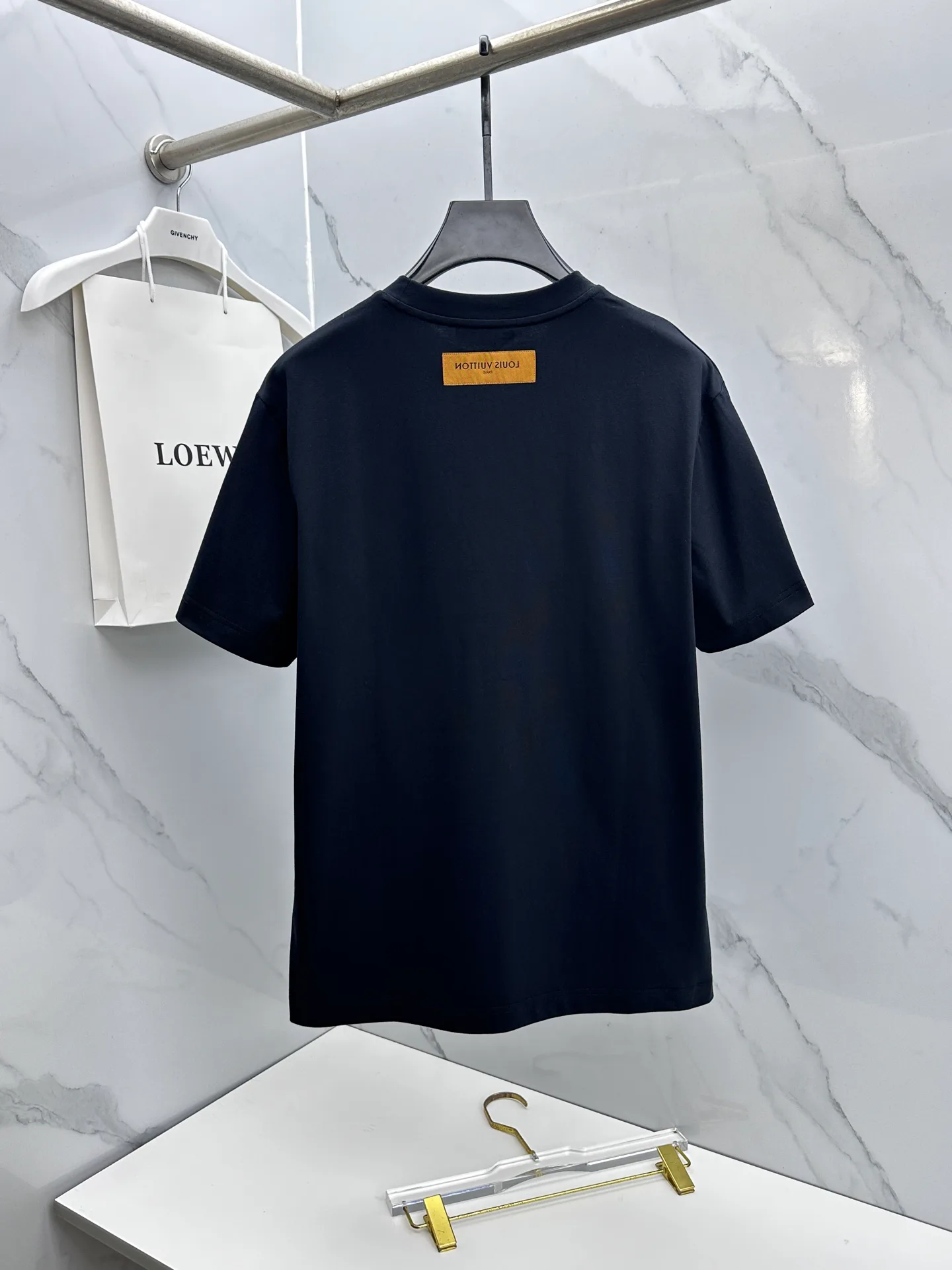 Футболки Женские Louis Vuitton 1635378