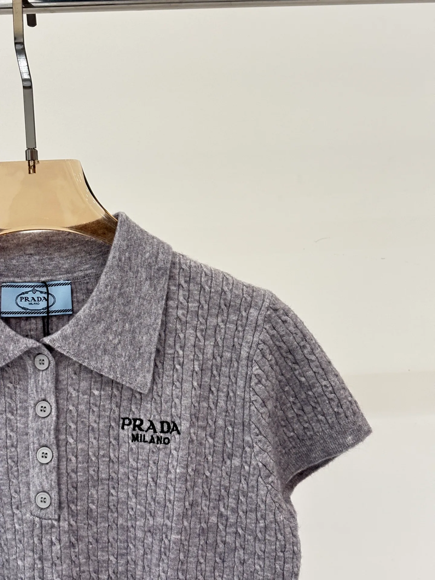 Футболки Женские Prada 11205616
