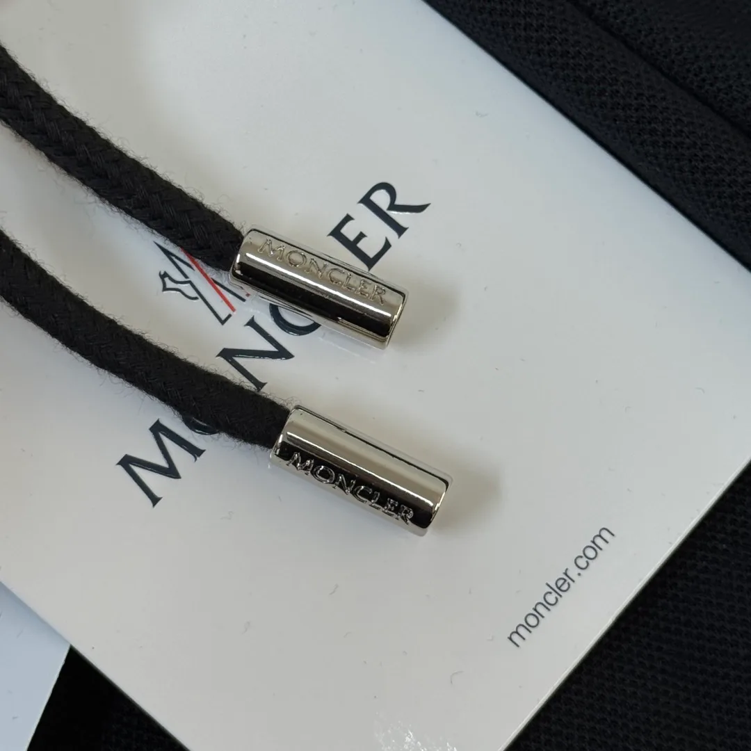 Шорты Женские Moncler 11873042