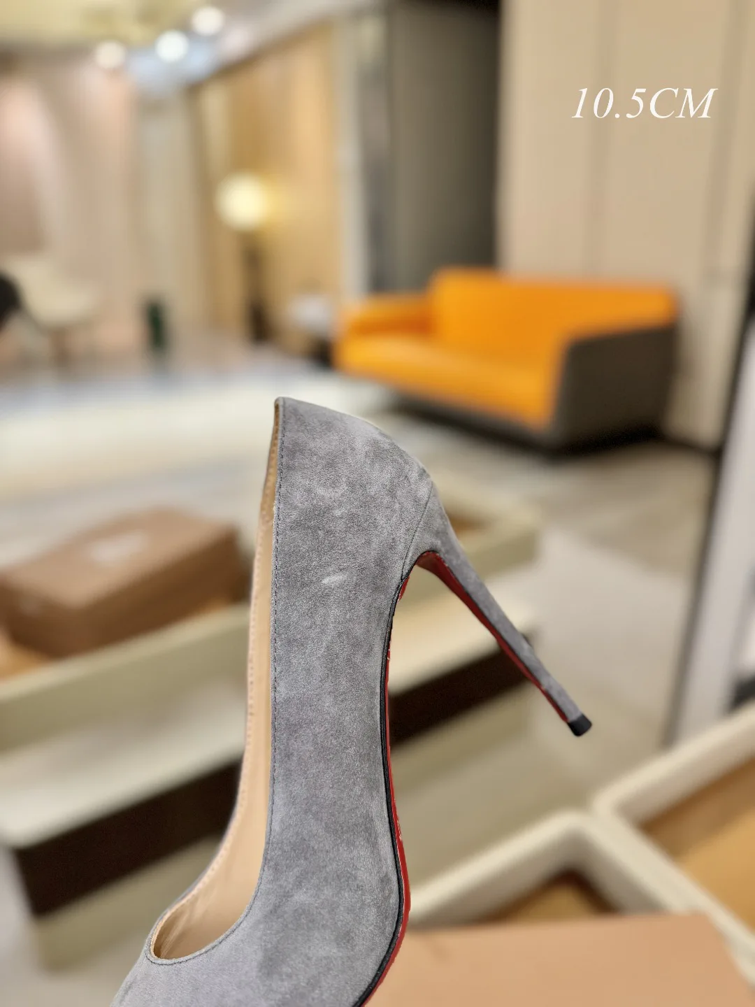 Туфли Женские Christian Louboutin 11079887