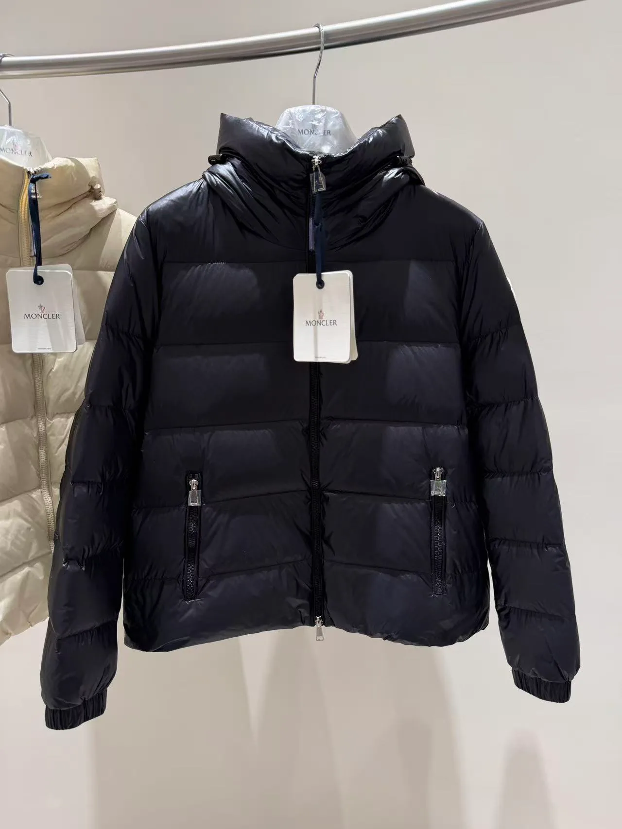 Куртки И Пуховики Женские Moncler 18184483