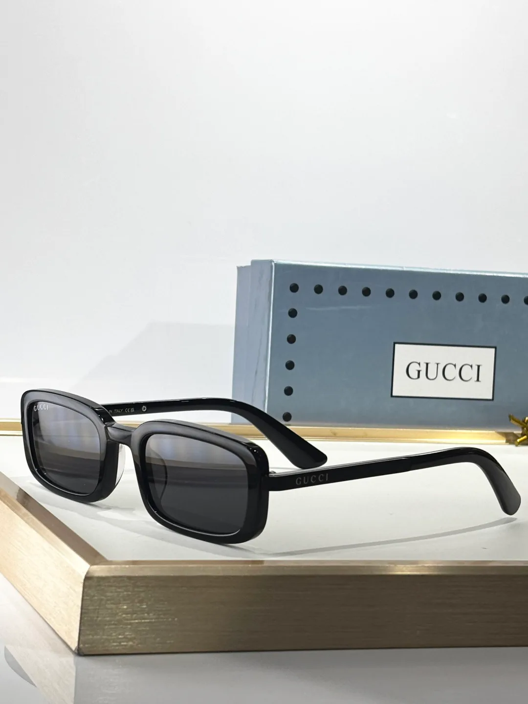 Очки Gucci 954308
