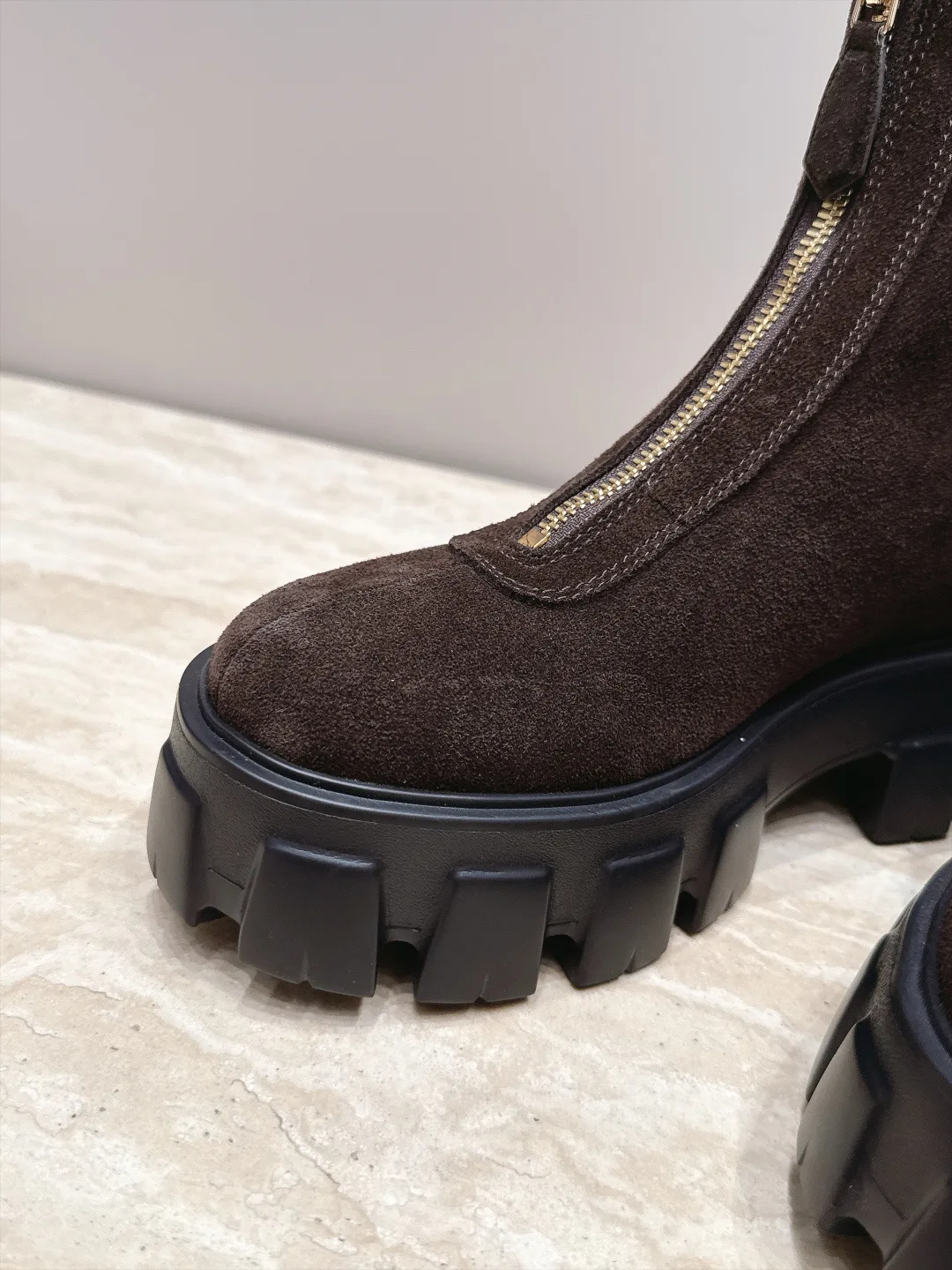 Ботинки Женские Prada 18025352