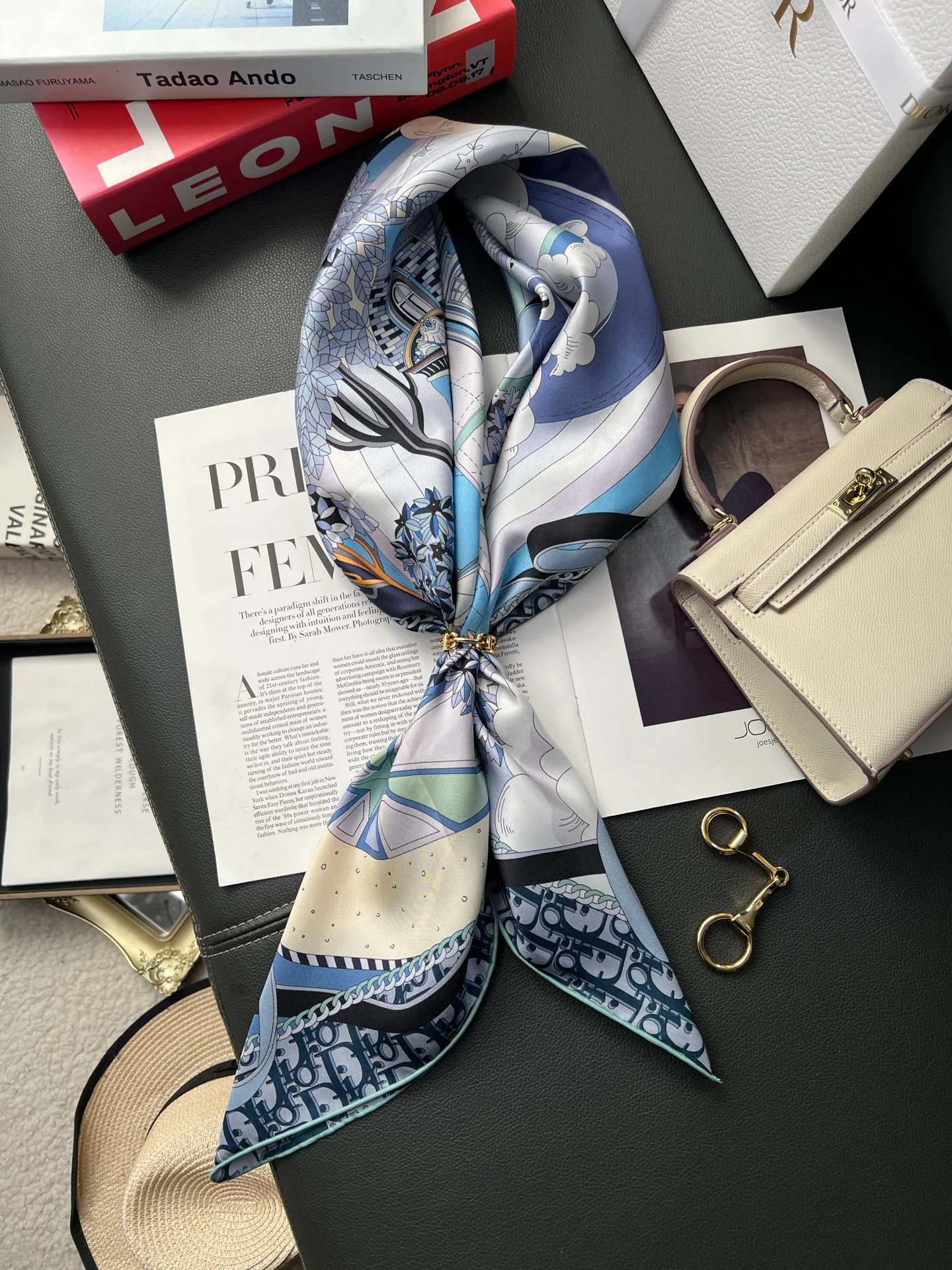 Платки Christian Dior 13478520