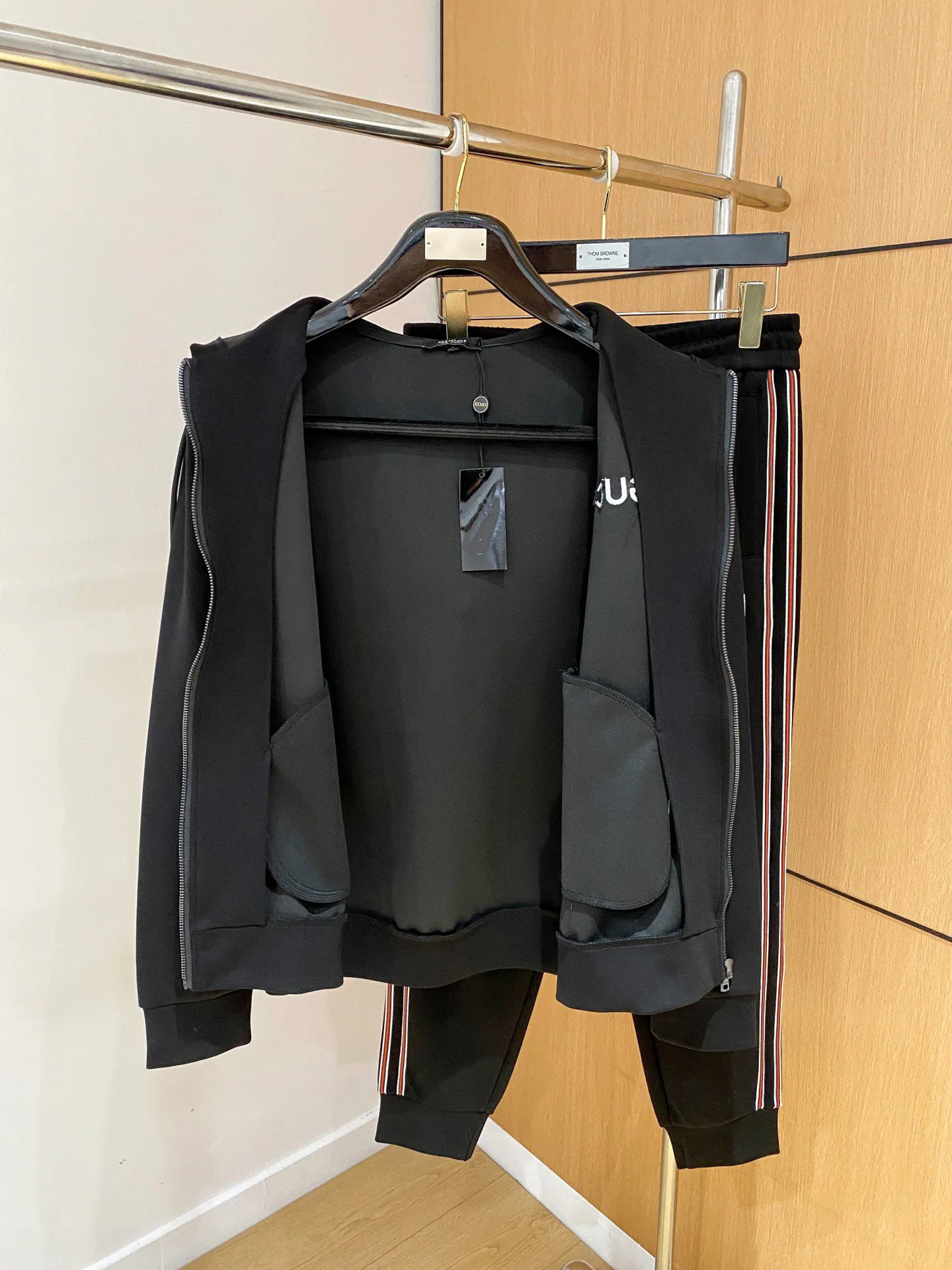 Костюмы Мужские Gucci 806774