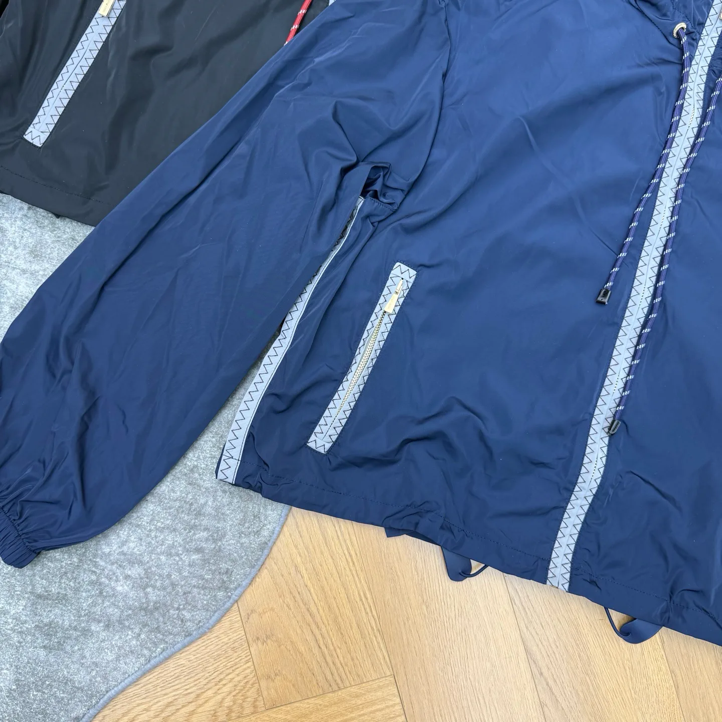 Куртки И Пуховики Женские Miu Miu 11470289