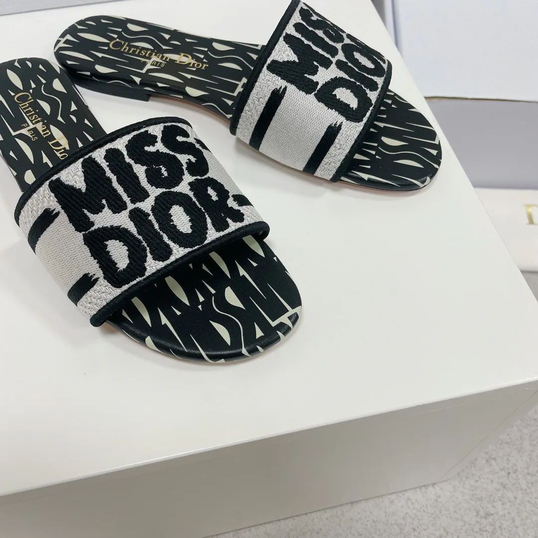 Шлепанцы Женские Christian Dior 13935