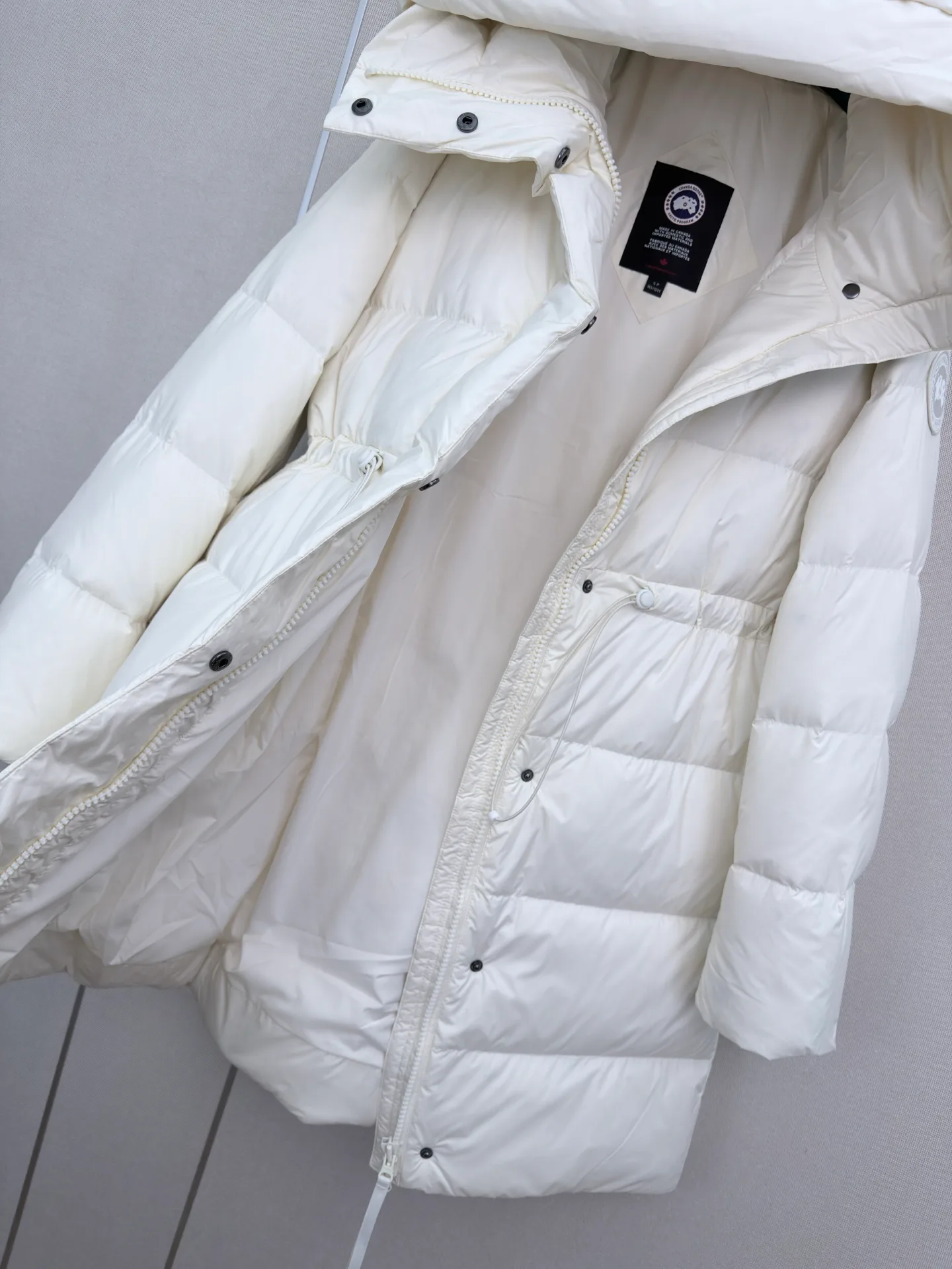 Куртки И Пуховики Женские Canada Goose 18600933