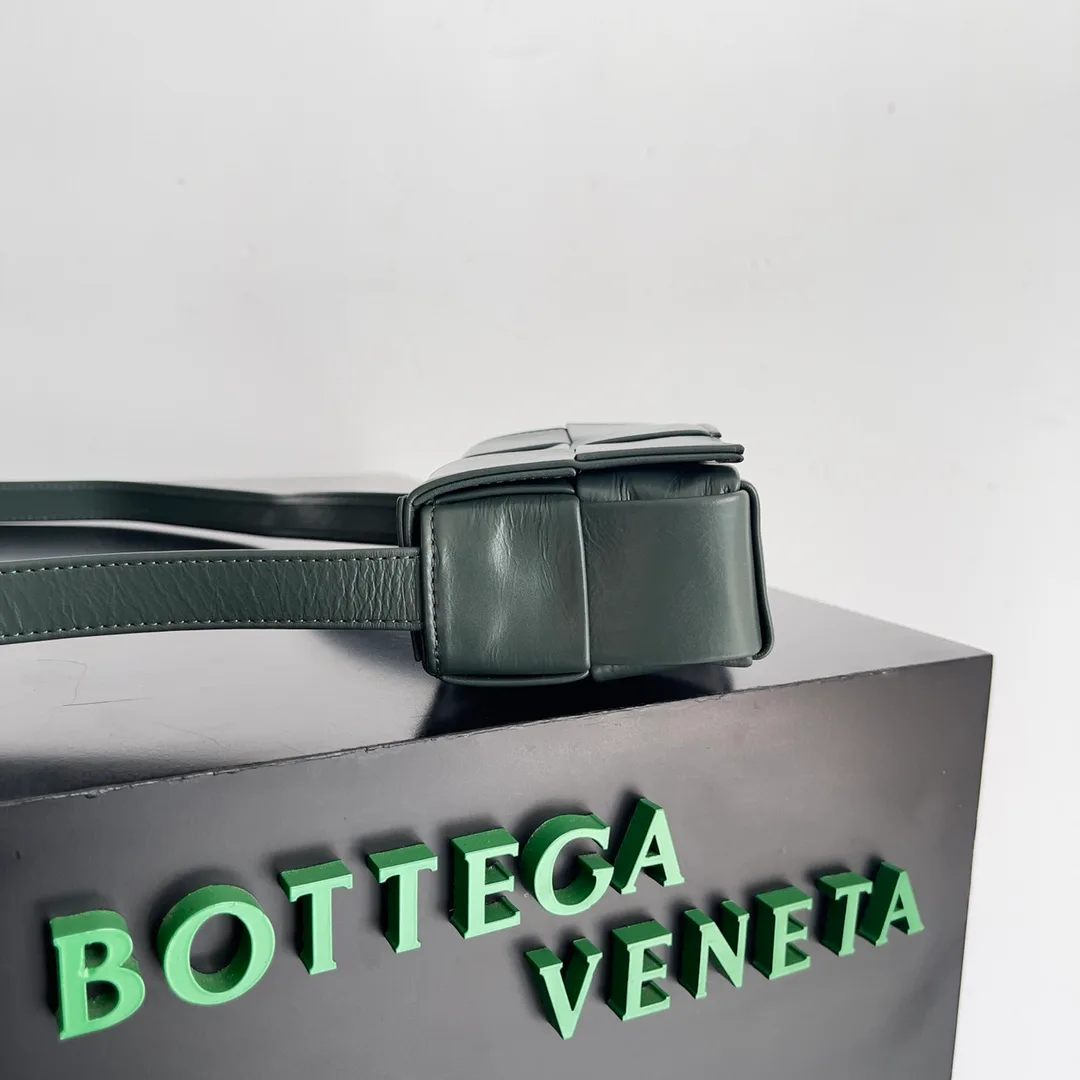 Клатчи Женские Bottega Veneta 11710114