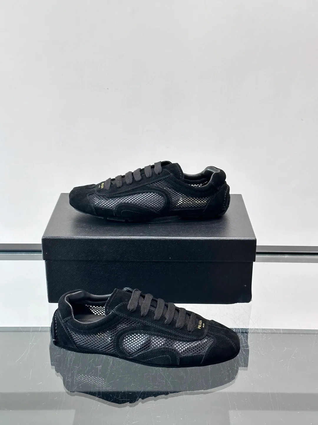 Кроссовки Мужские Prada 13445381