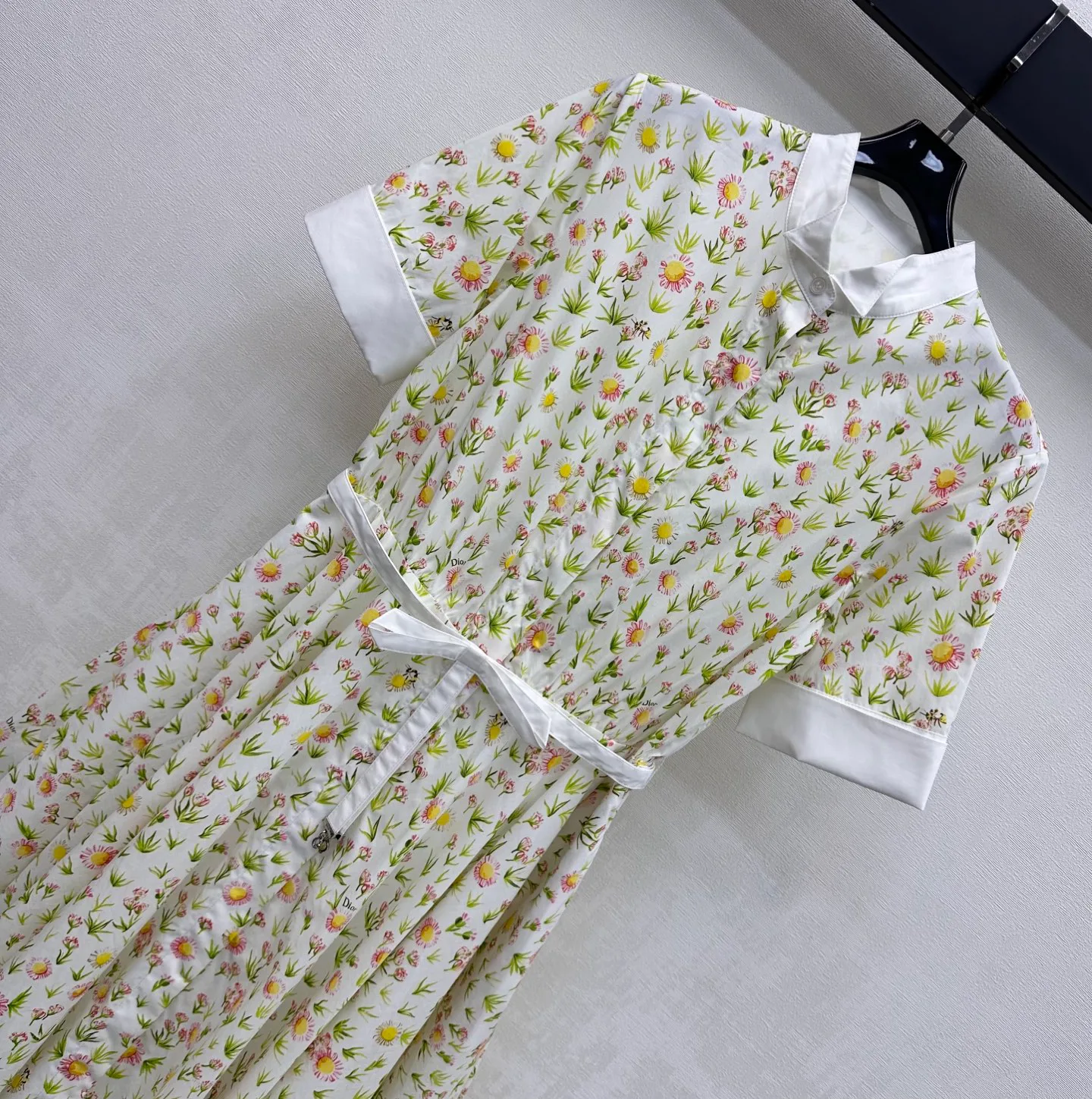 Платья Женские Christian Dior 11755773