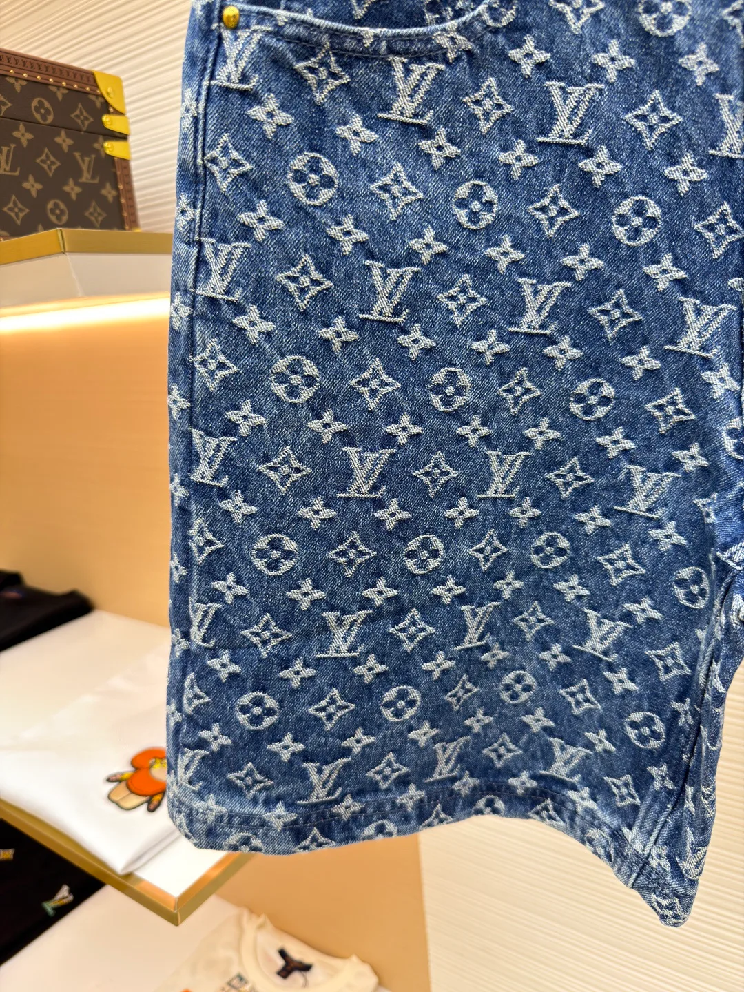 Шорты Мужские Louis Vuitton 13077110