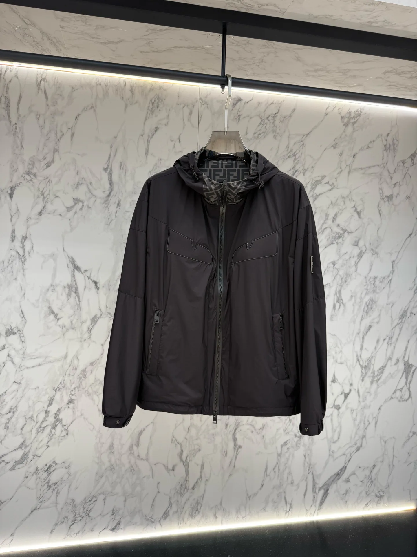 Куртки И Пуховики Мужские Fendi 11512933