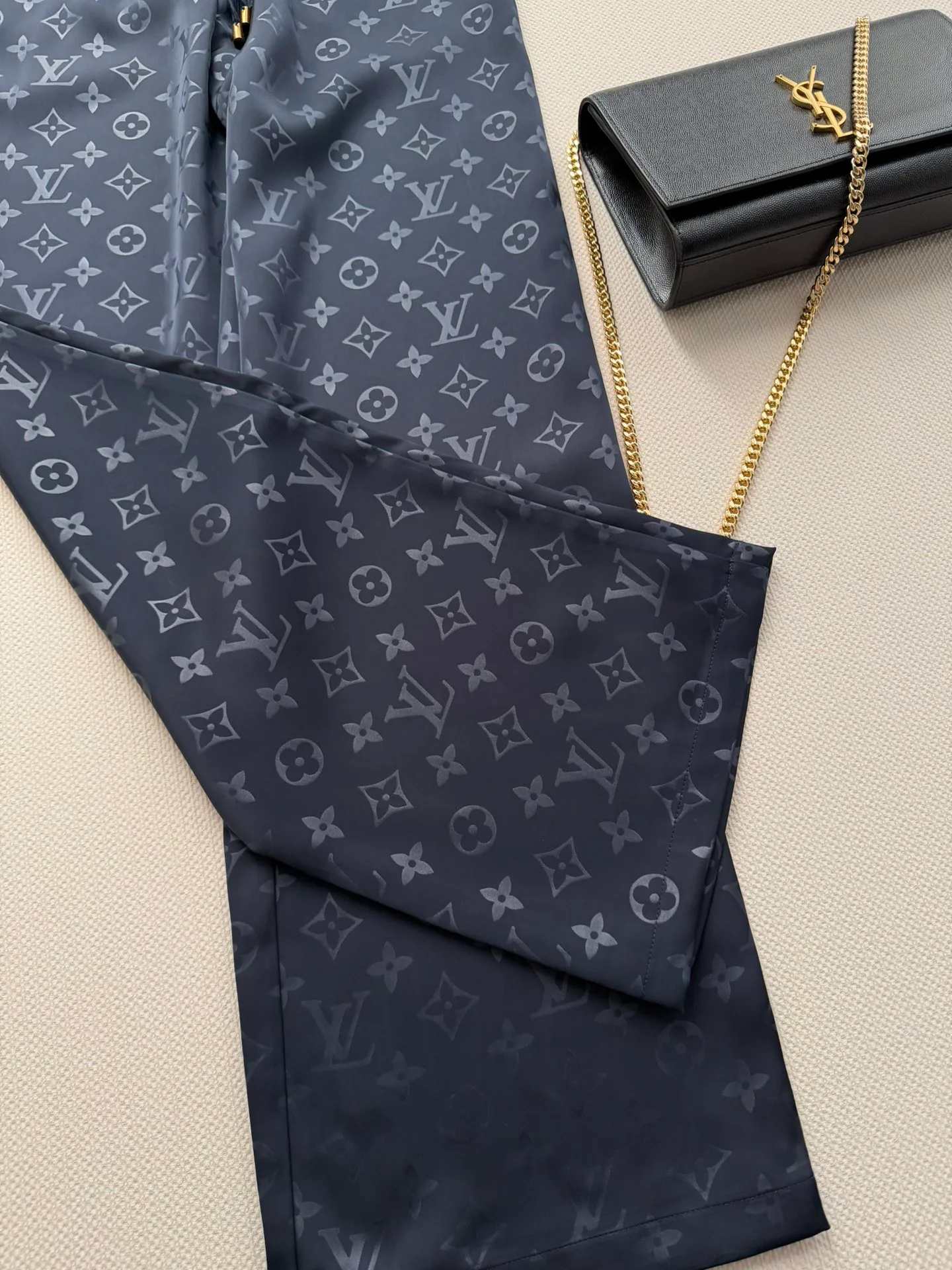 Брюки Женские Louis Vuitton 11499846