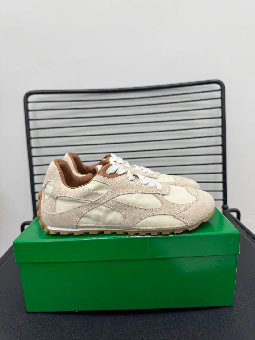 Кроссовки Женские Bottega Veneta 18367005