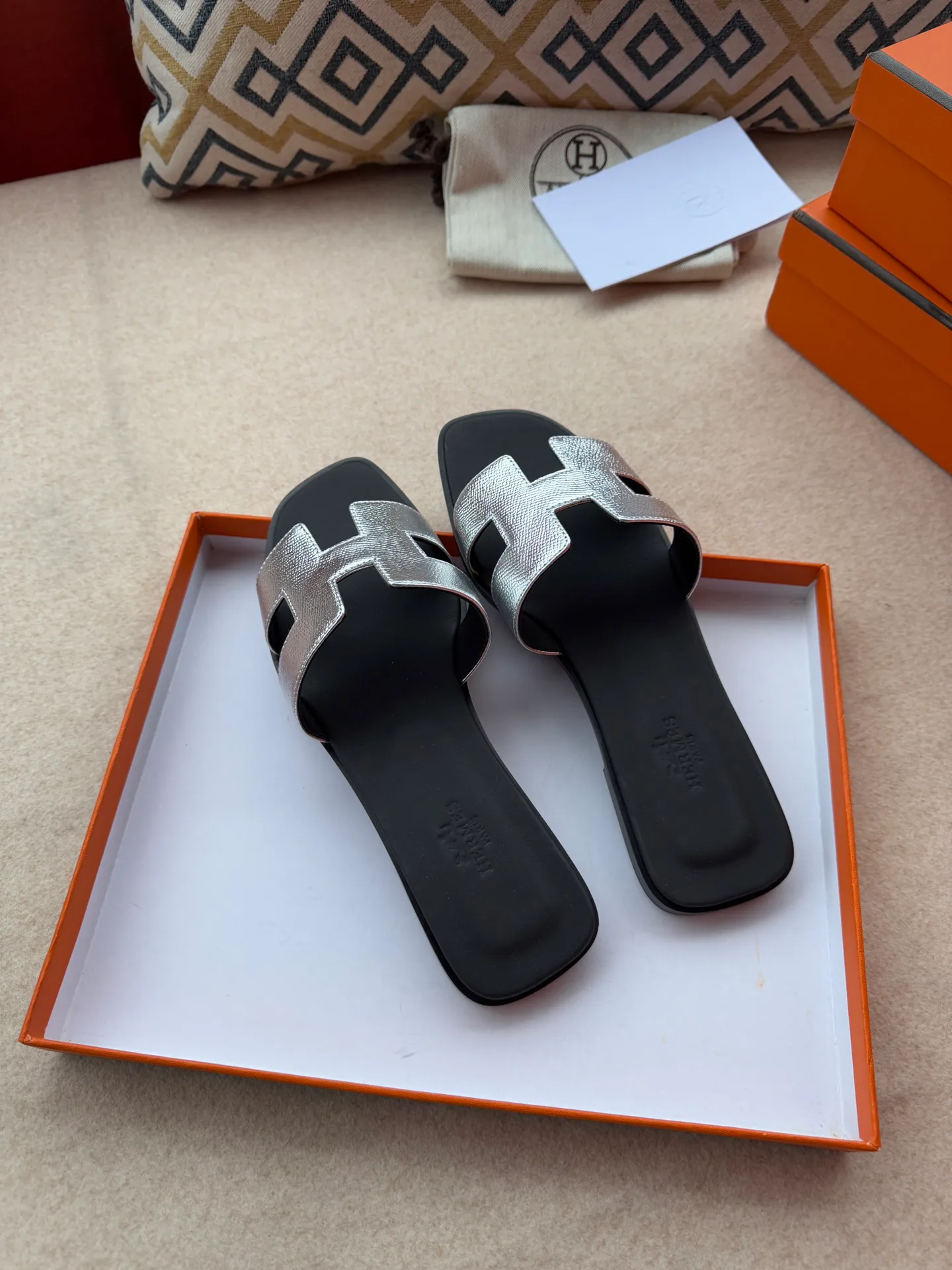 Шлепанцы Женские Hermes 18675