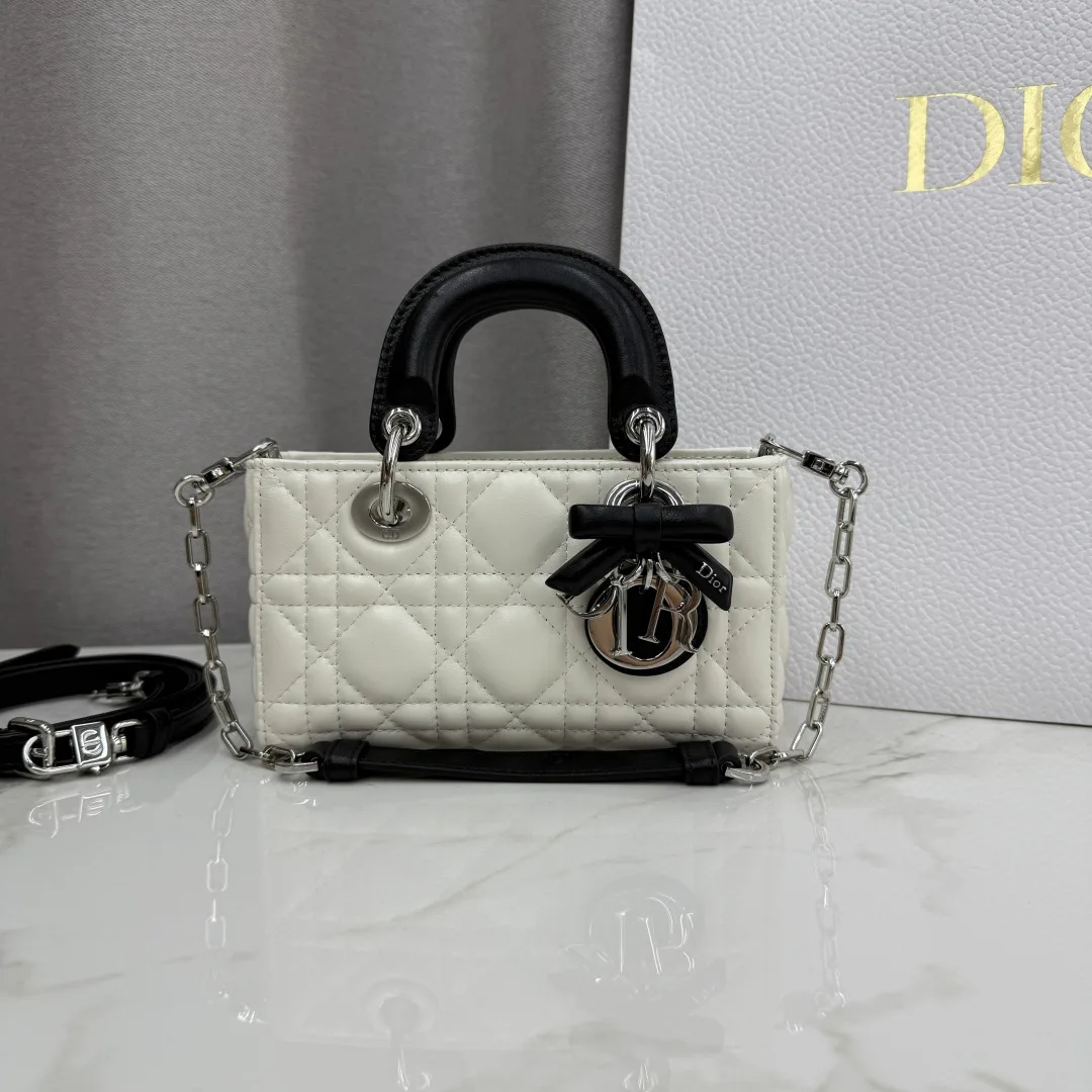 Классические Сумки Женские Christian Dior 11905806