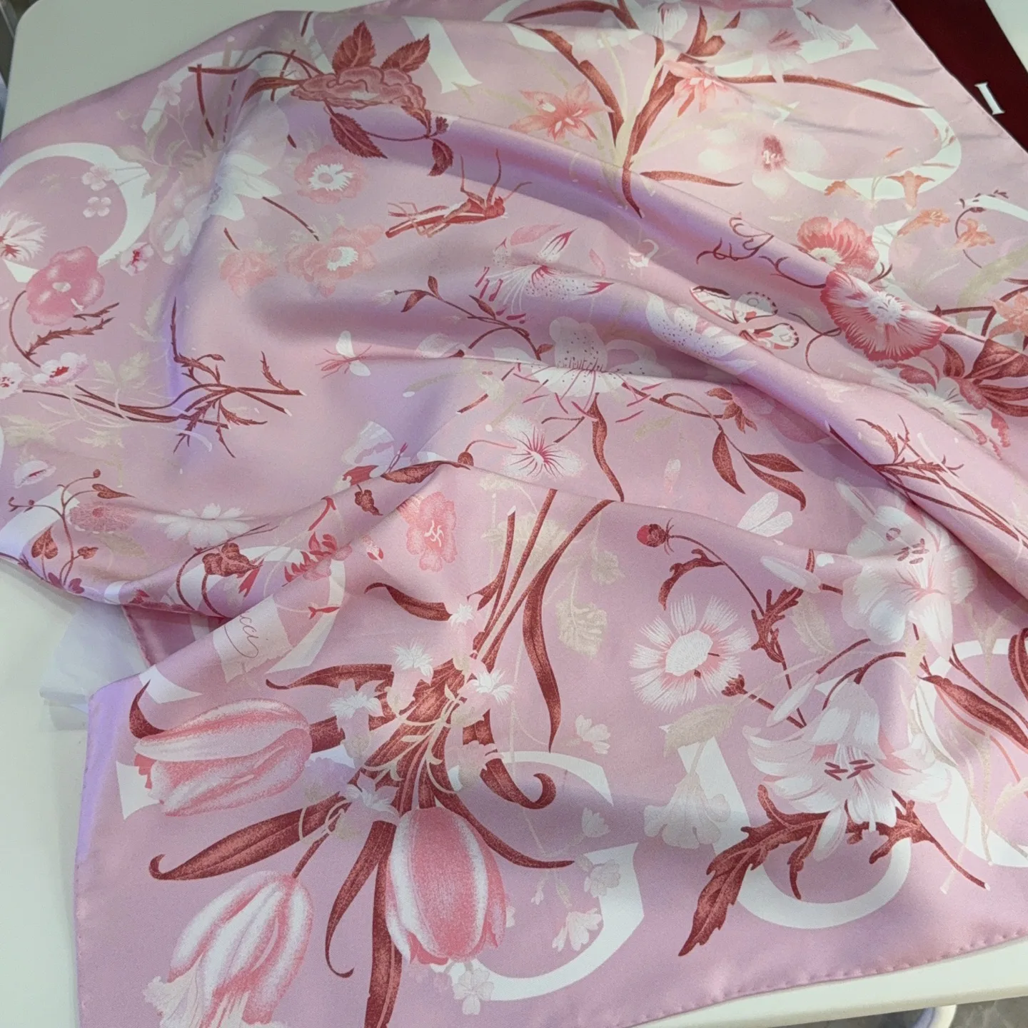 Шарфы Gucci 13325690