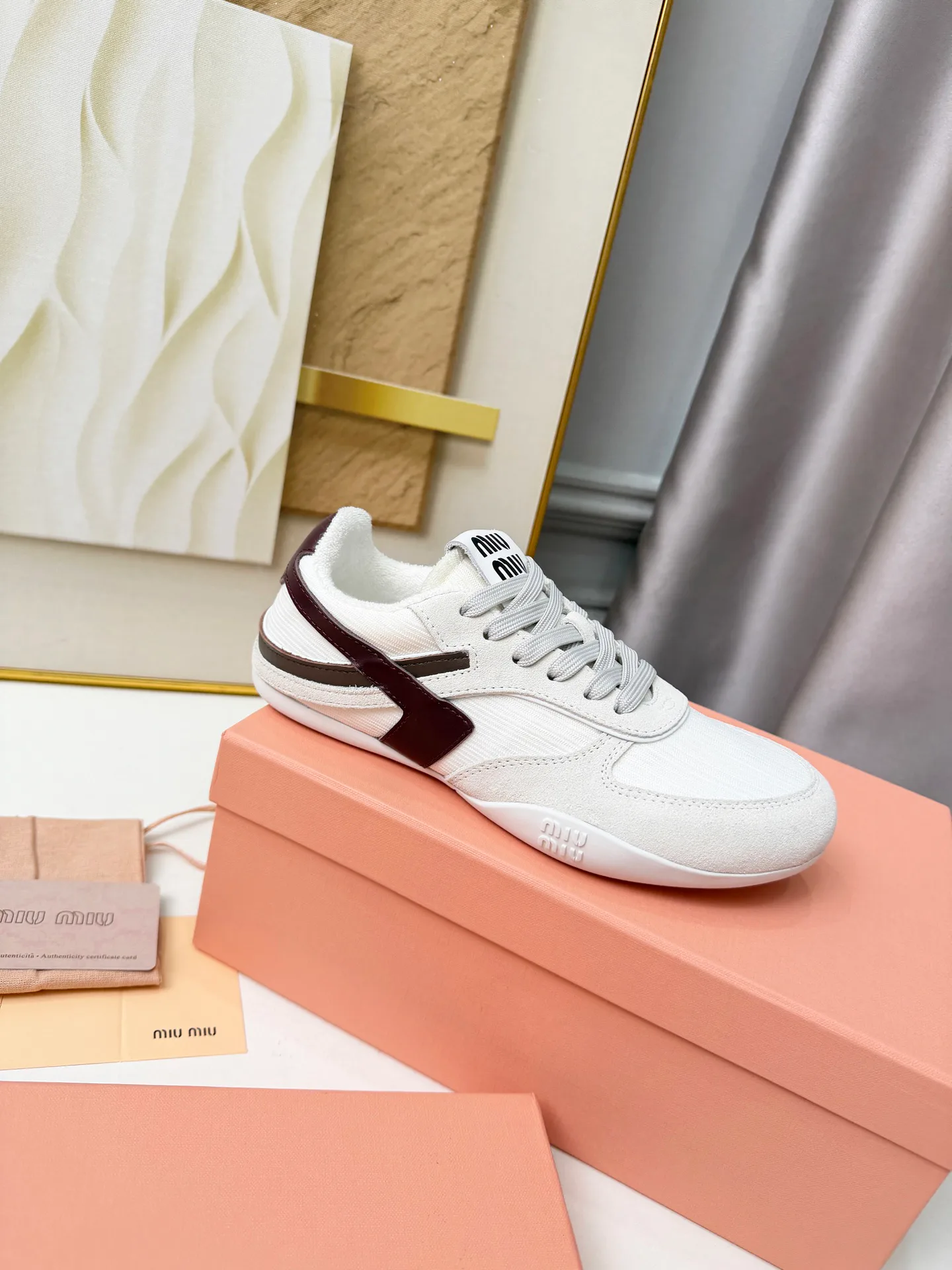 Кроссовки Женские Miu Miu 19292540
