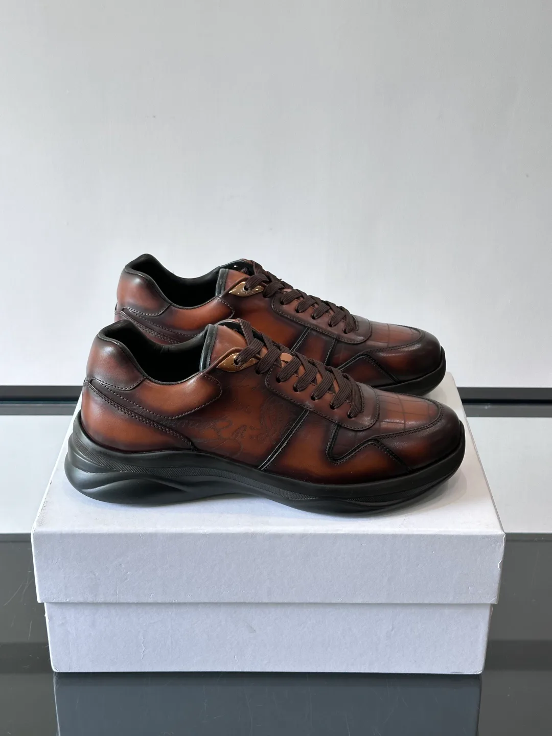 Кроссовки Мужские Berluti 13453019