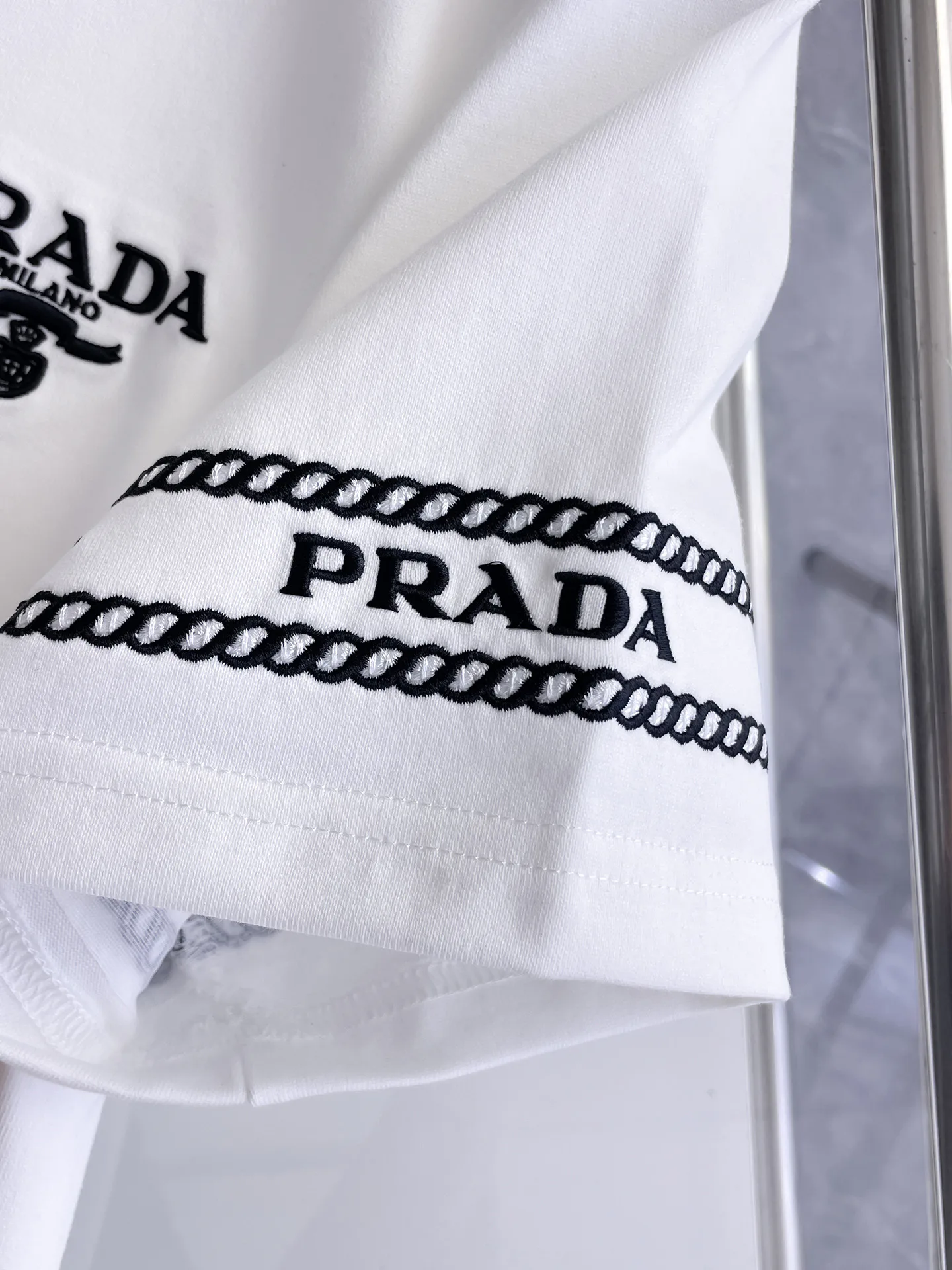 Футболки Мужские Prada 17579839