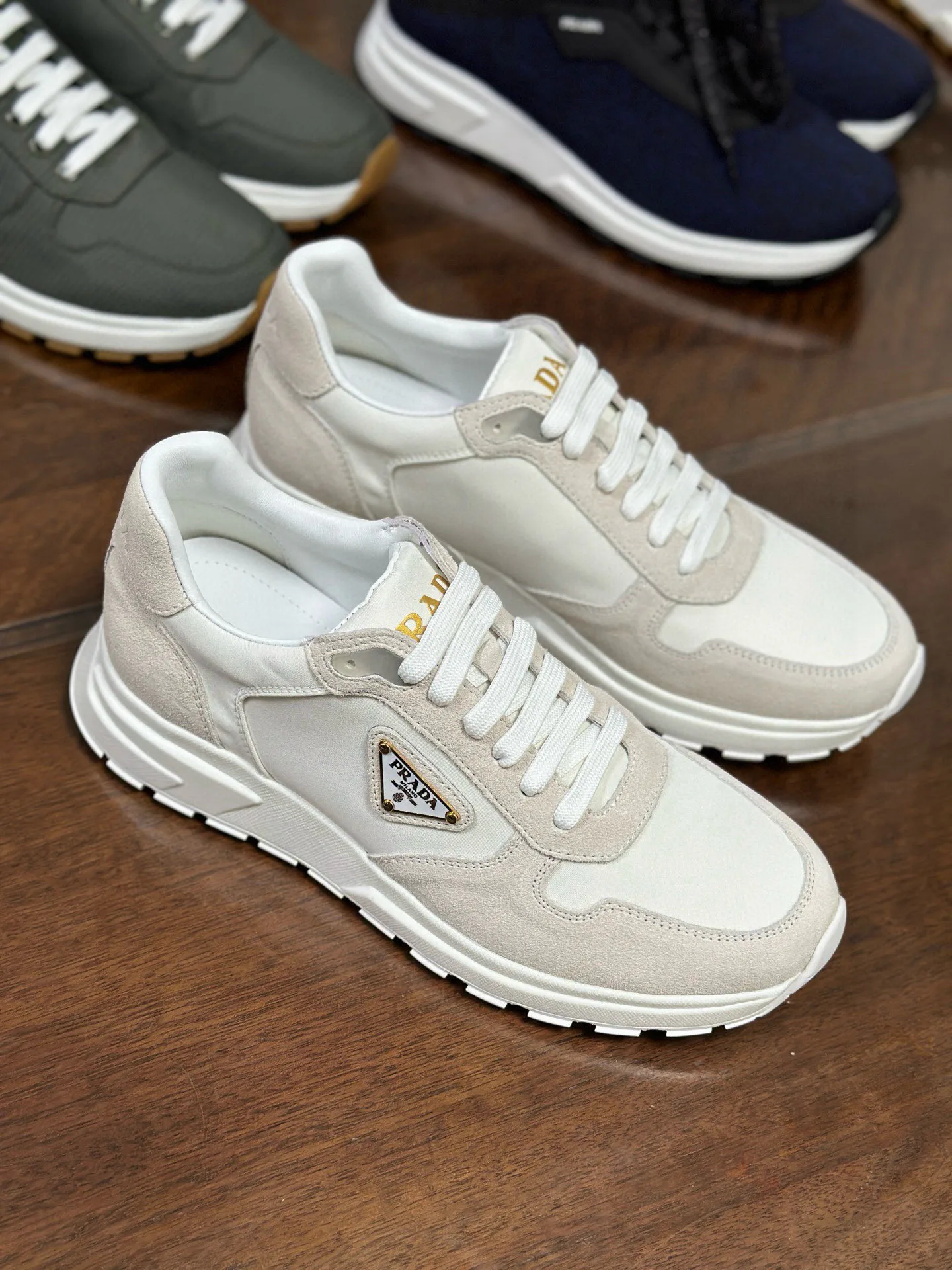Кроссовки Мужские Prada 18708333